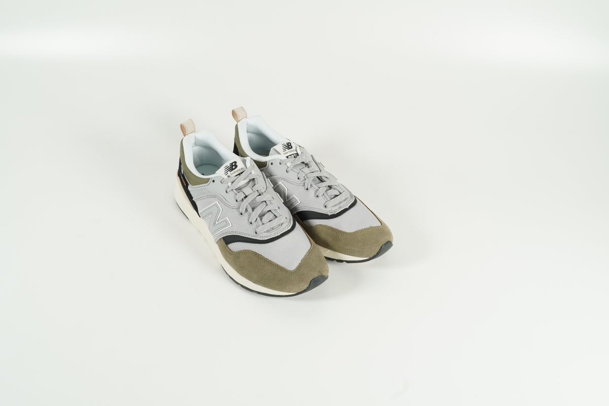 Sneaker 997 Grün