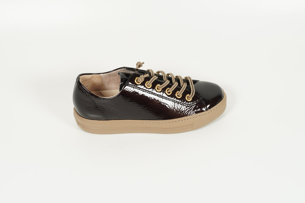 Baskets marron