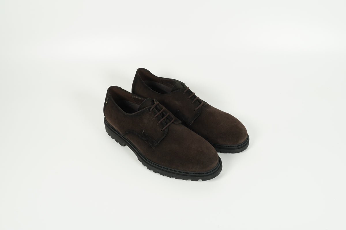 Schnürschuh Braun