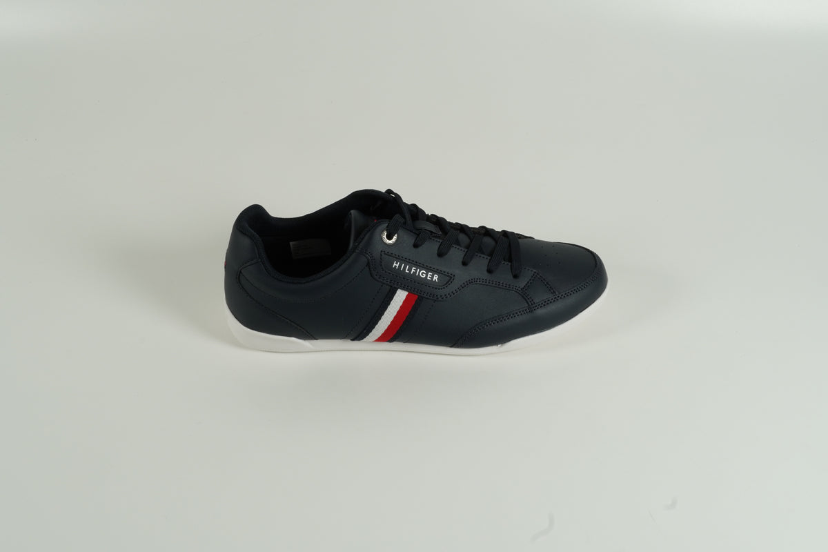 Baskets bleues