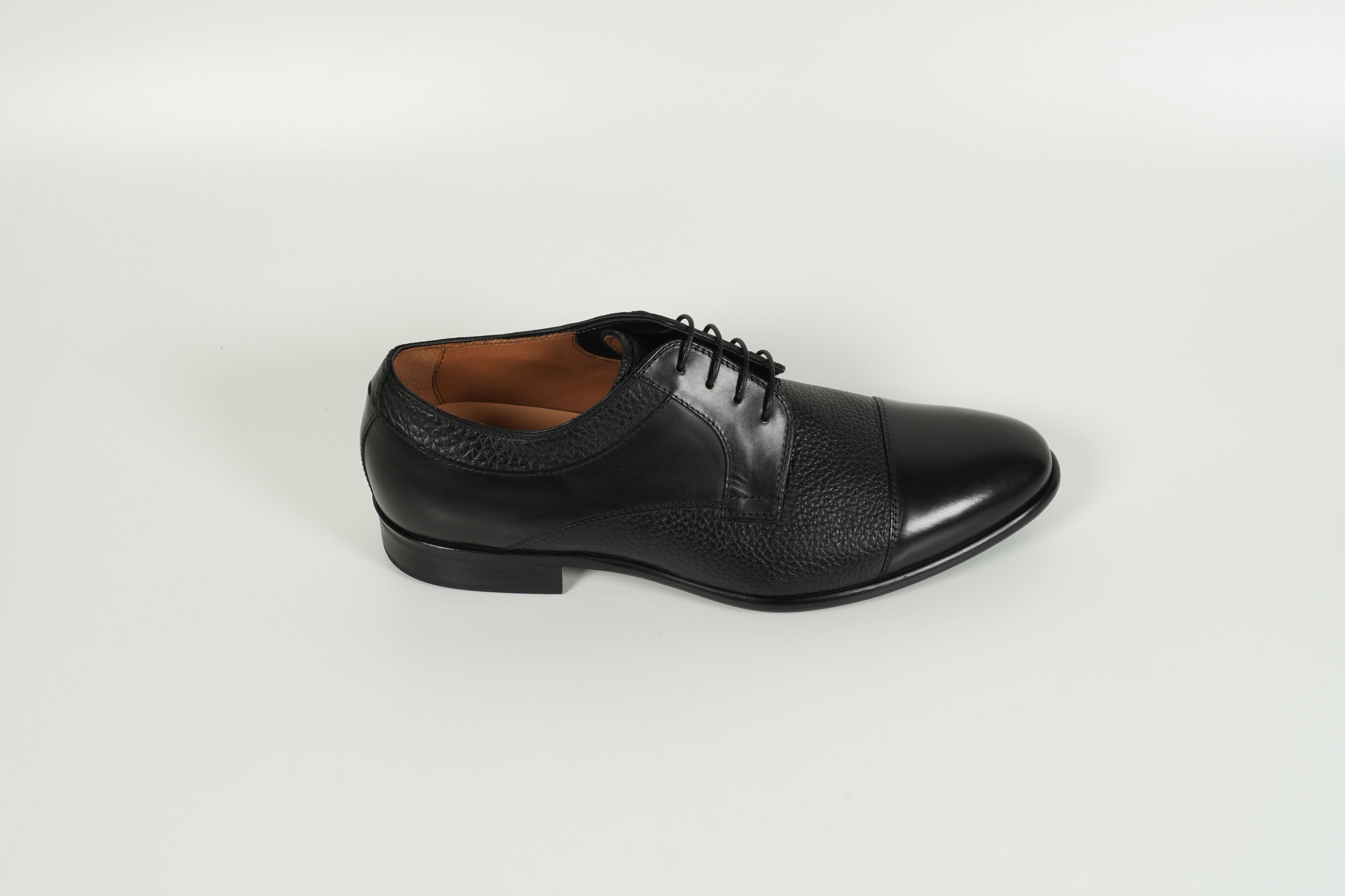 Lace-up Shoe Black