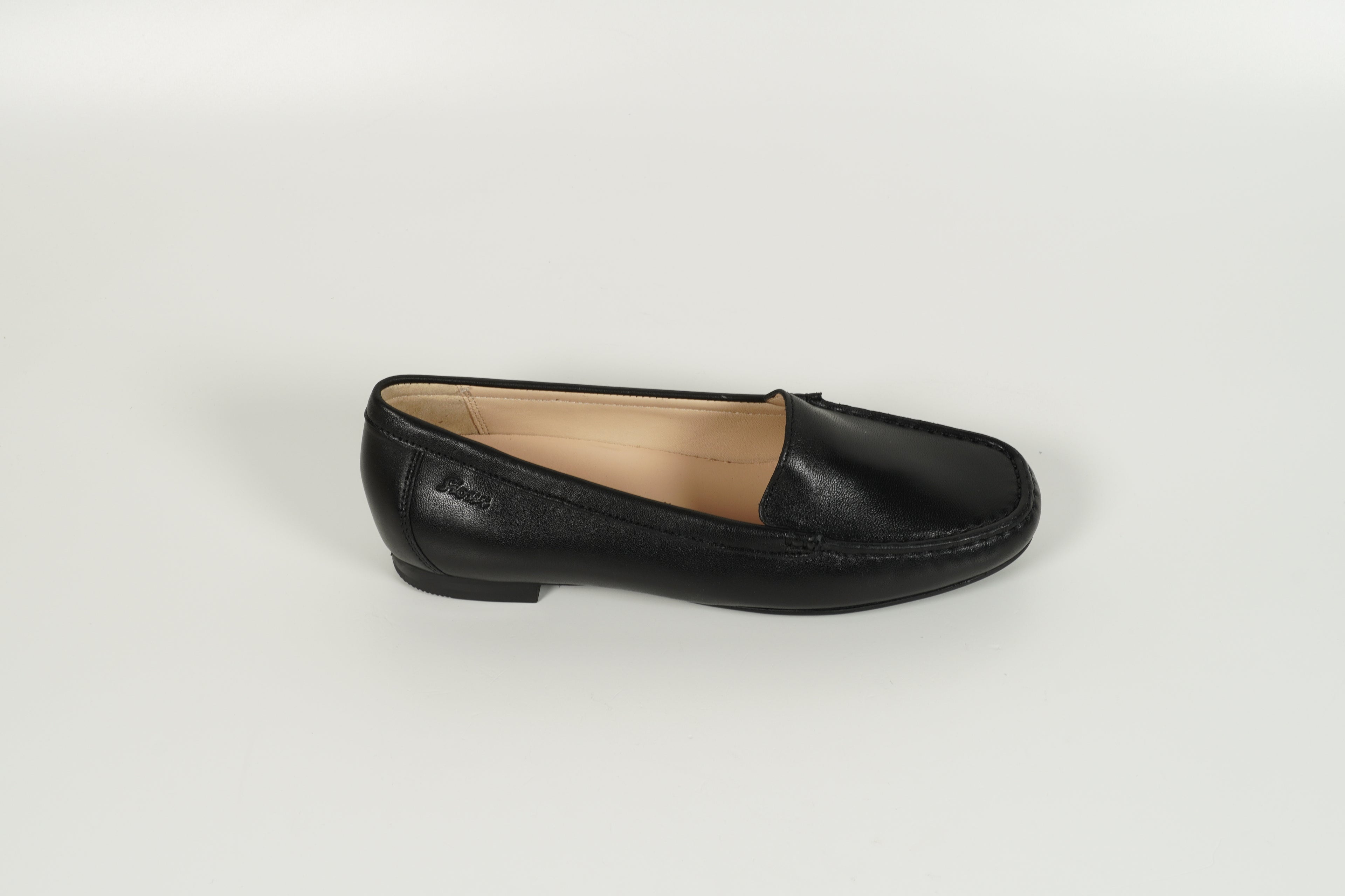 Moccasin Black