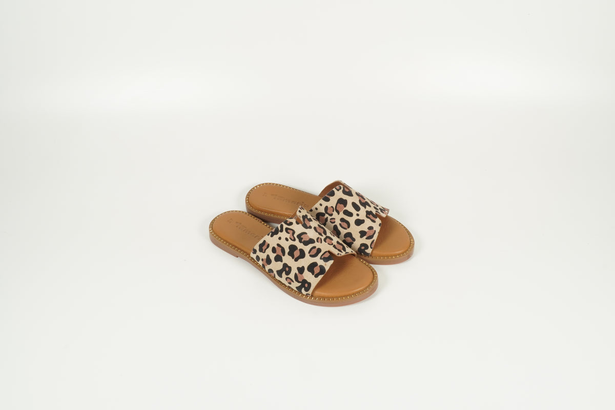 Leo sandal