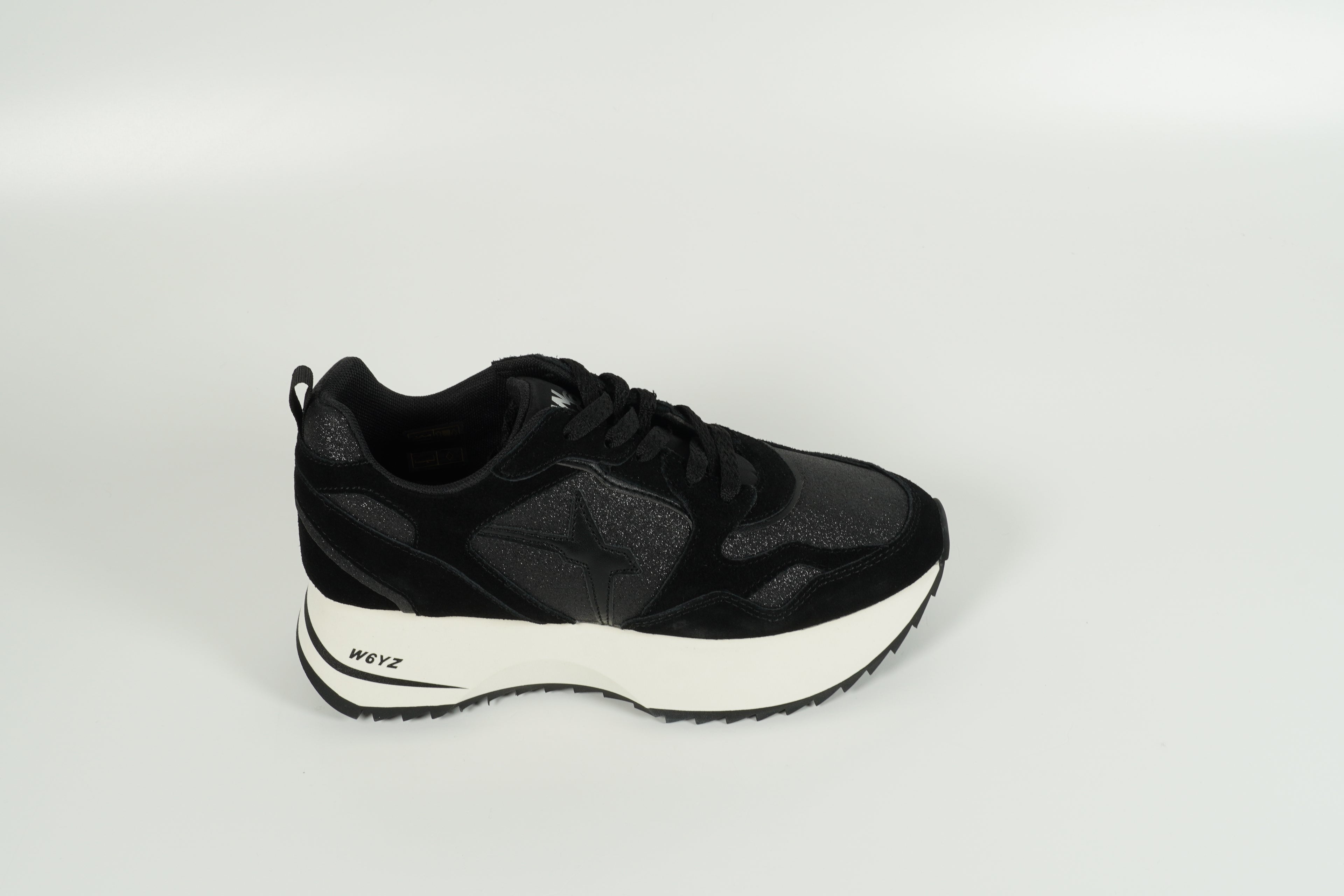 Sneaker Schwarz
