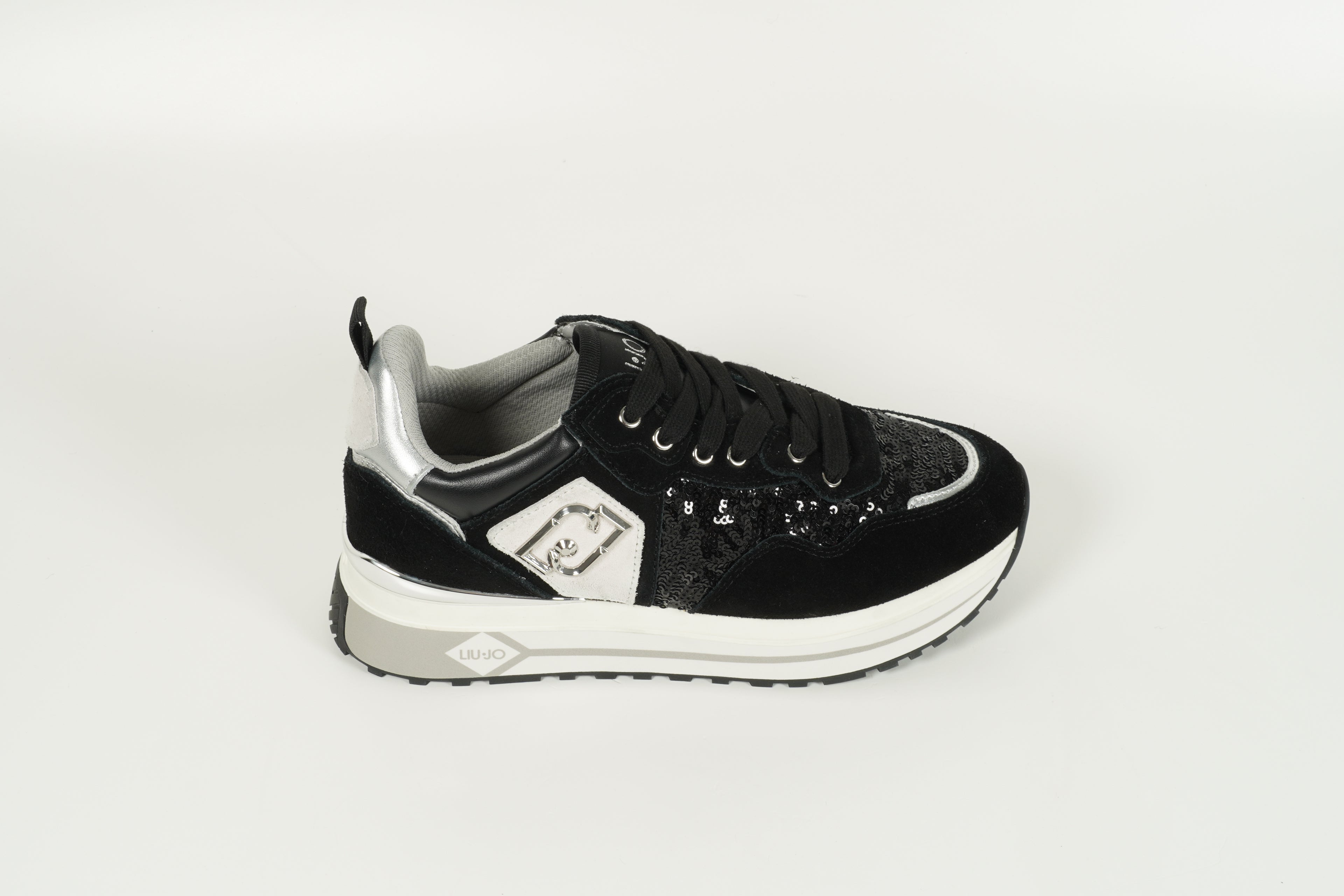 Sneaker Schwarz