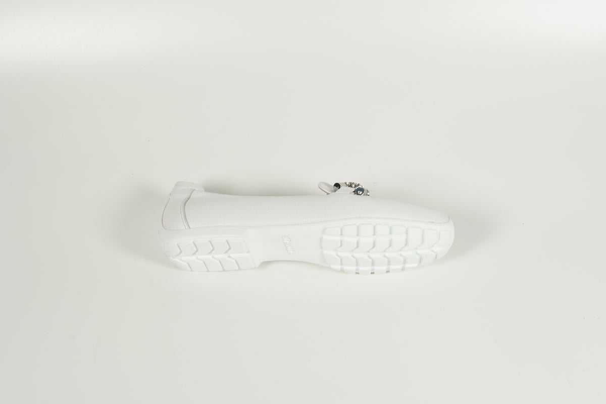 Moccasin White