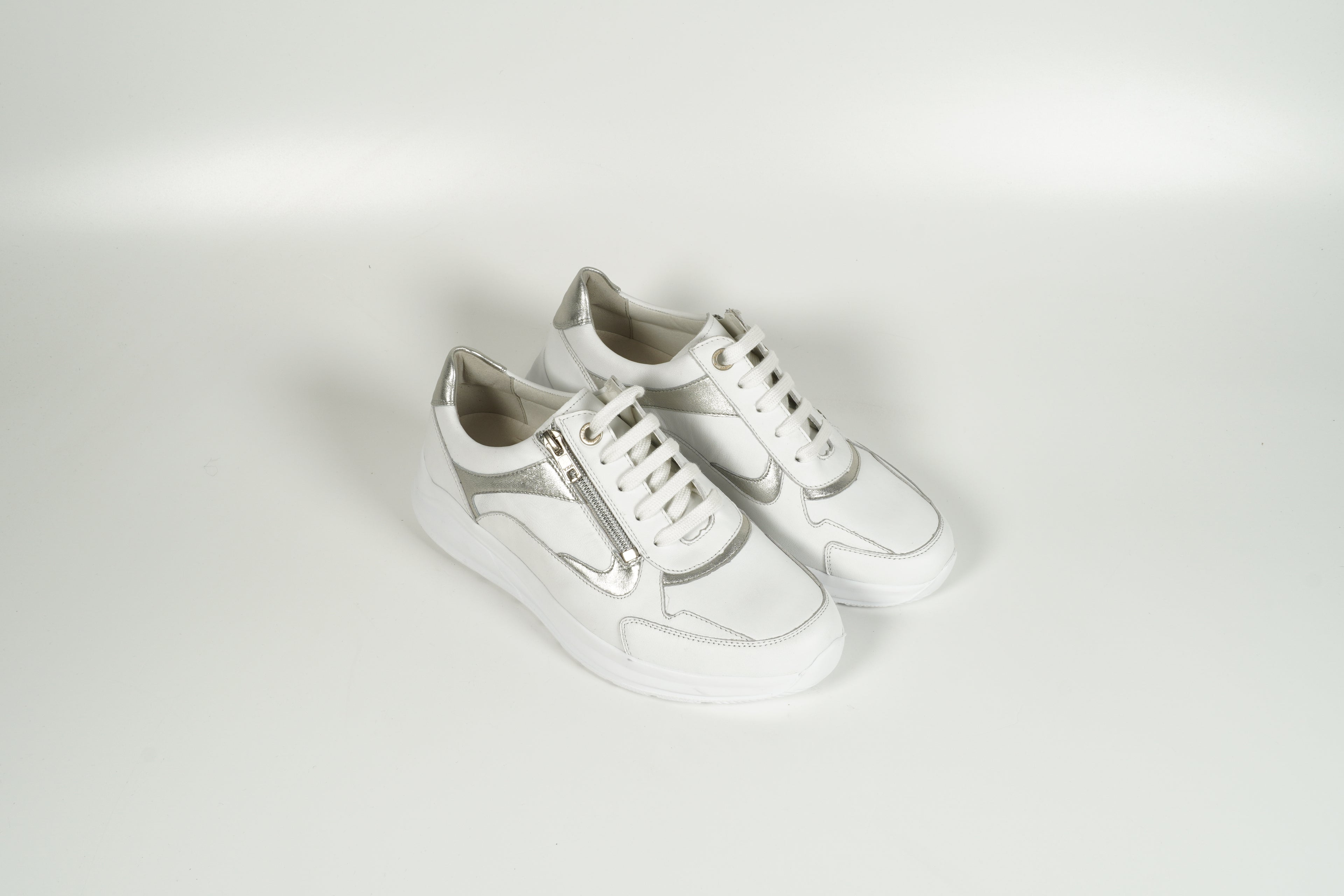 Sneaker Weiss