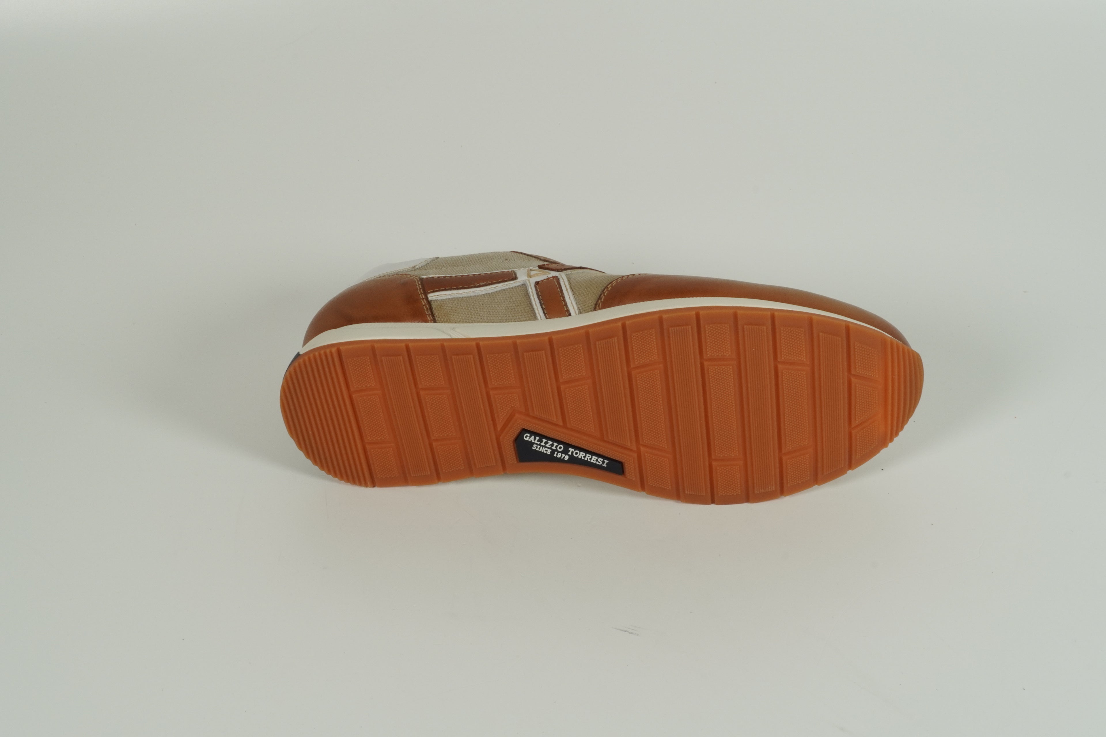 Baskets marron