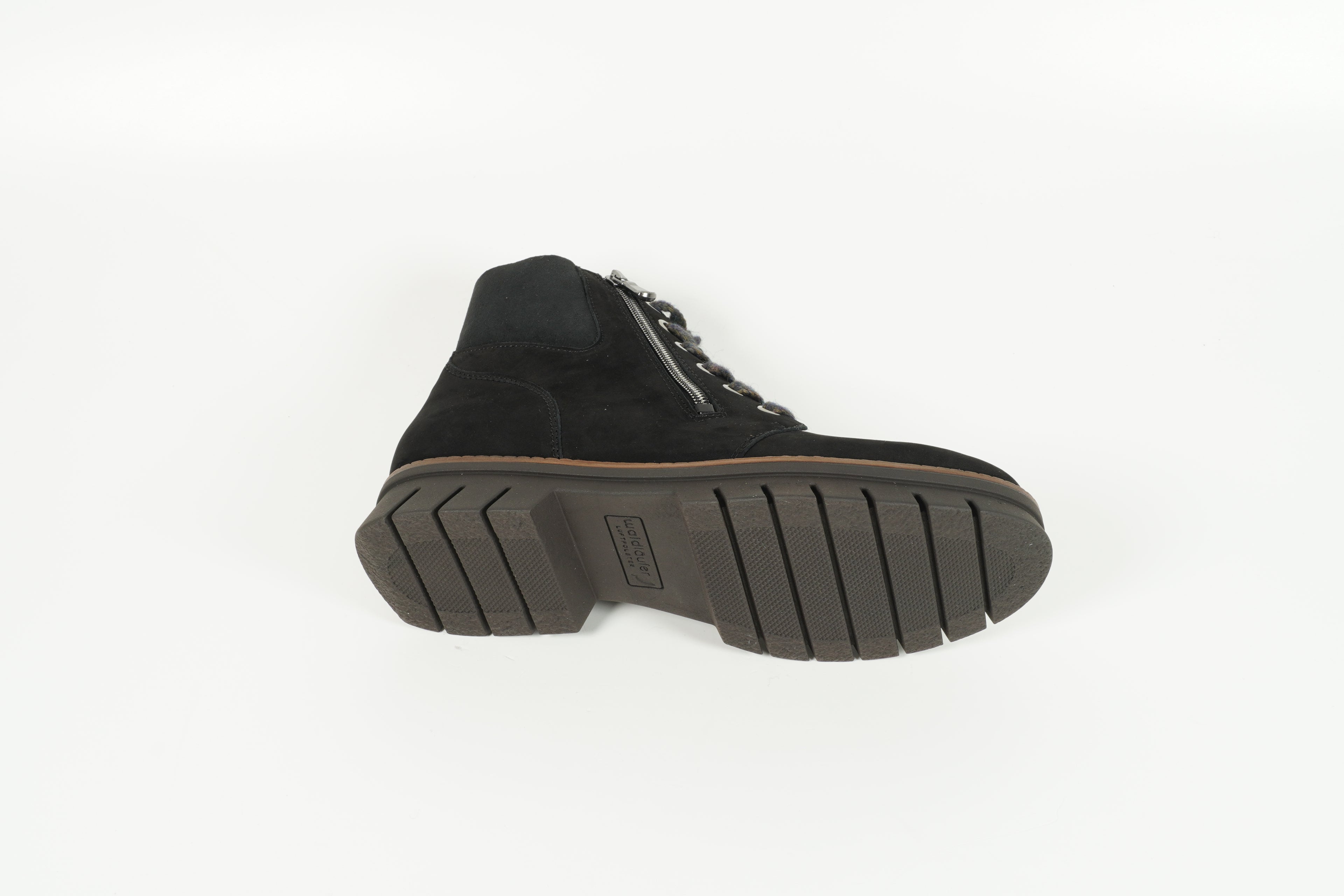 Schnürschuh Schwarz