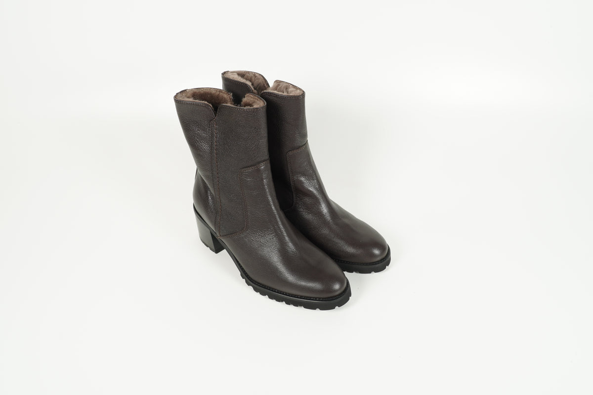 Stiefelette gefüttert Braun