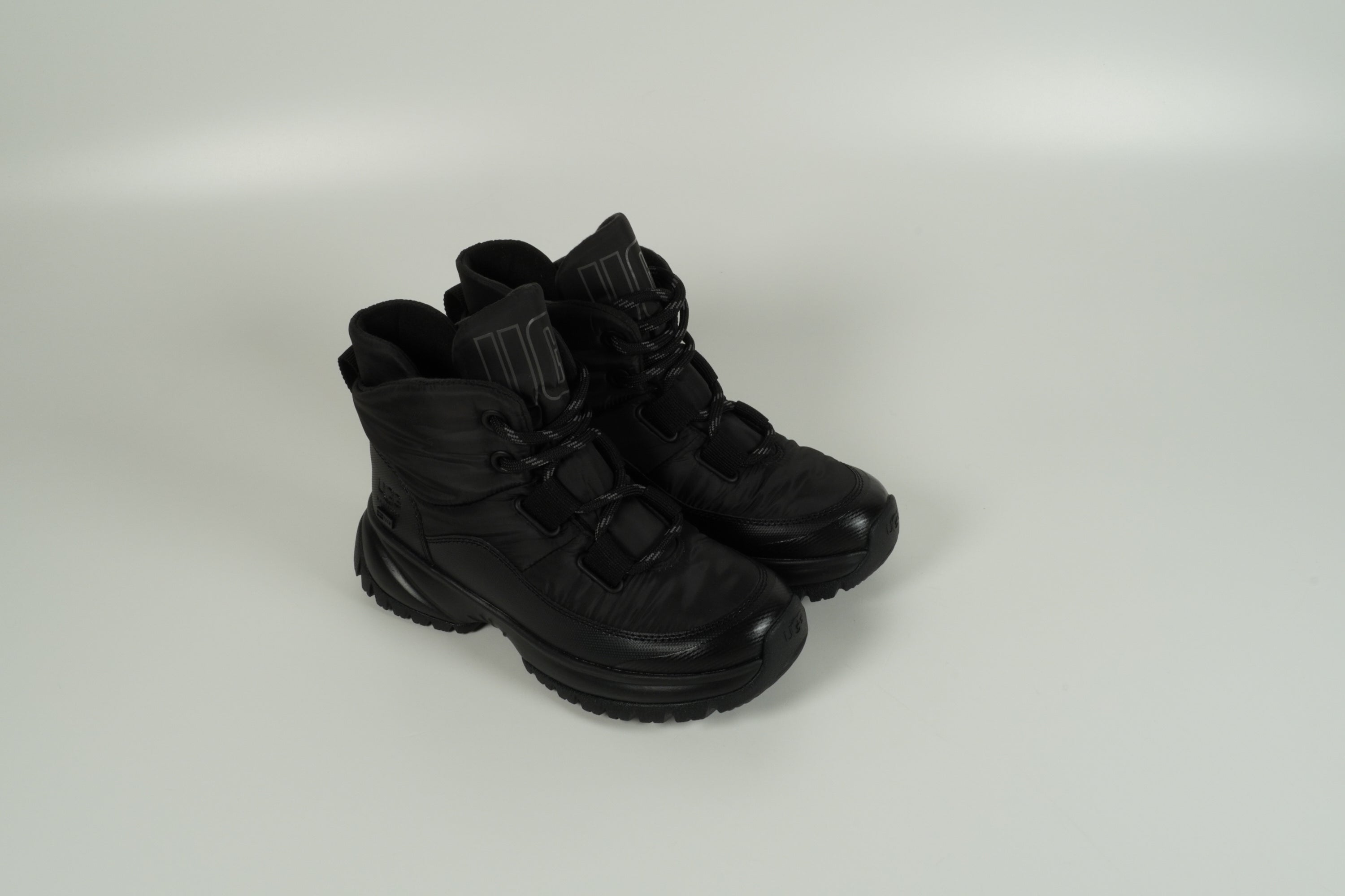 Boot Schwarz