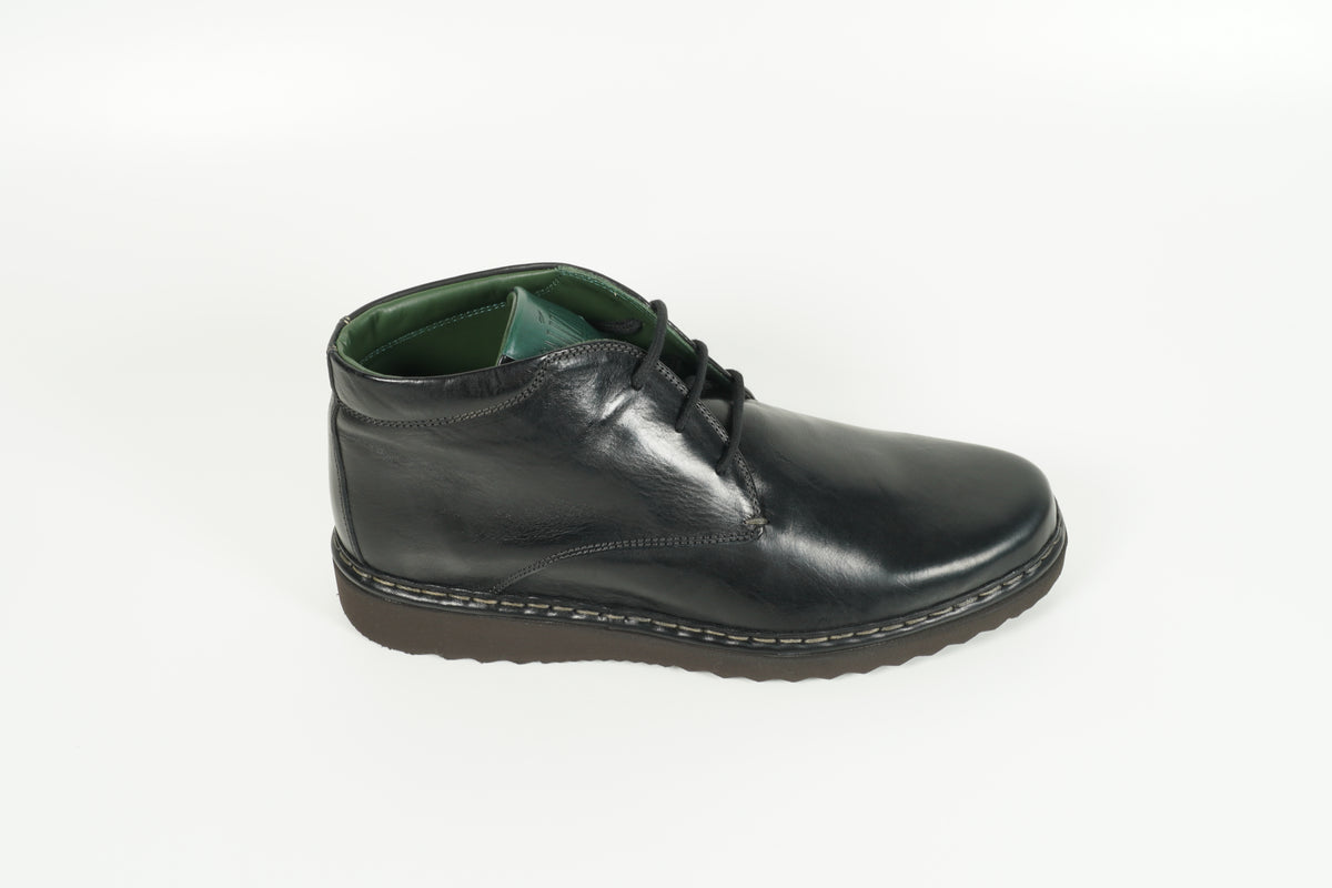 Boot Schwarz