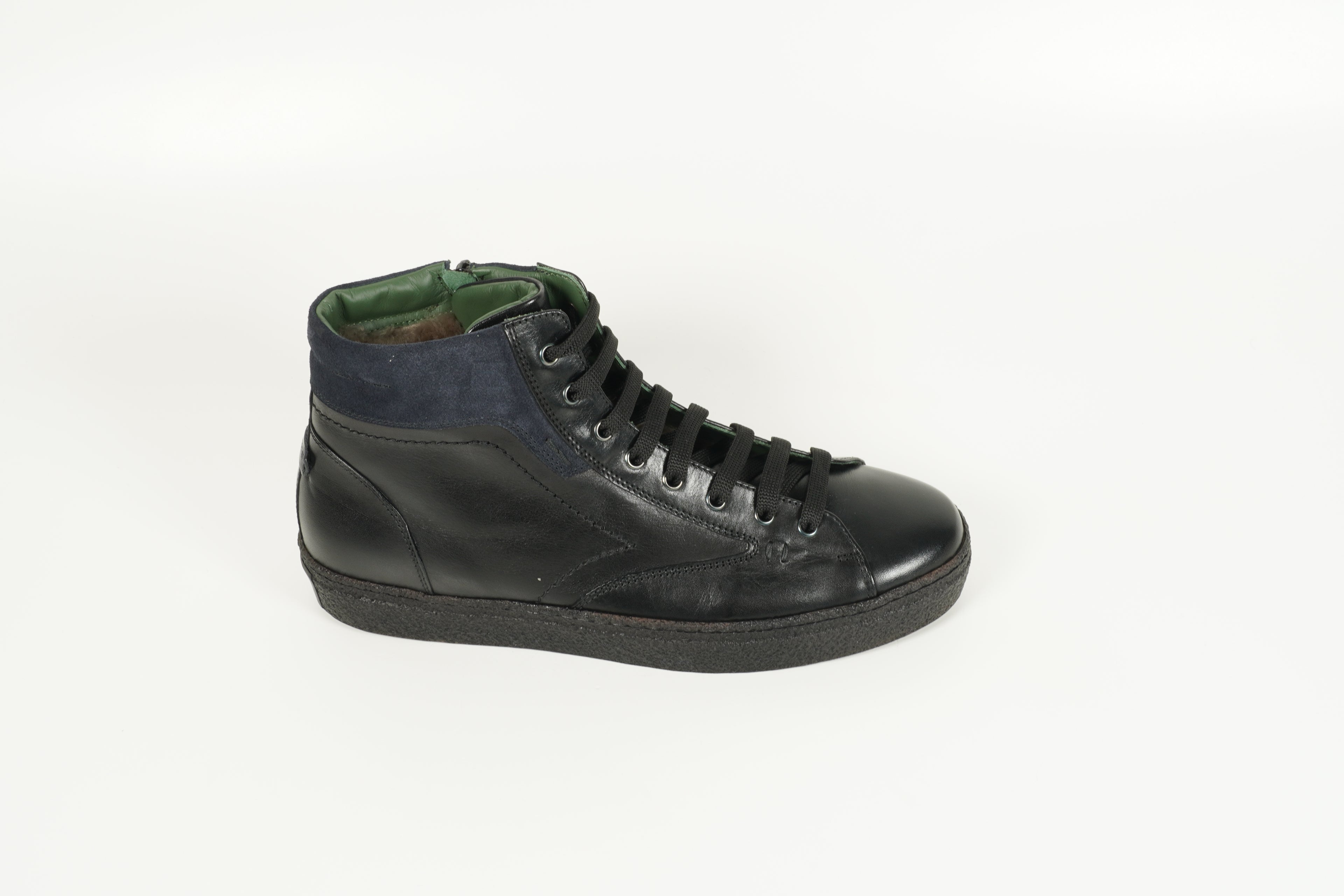 Schnürschuh Schwarz