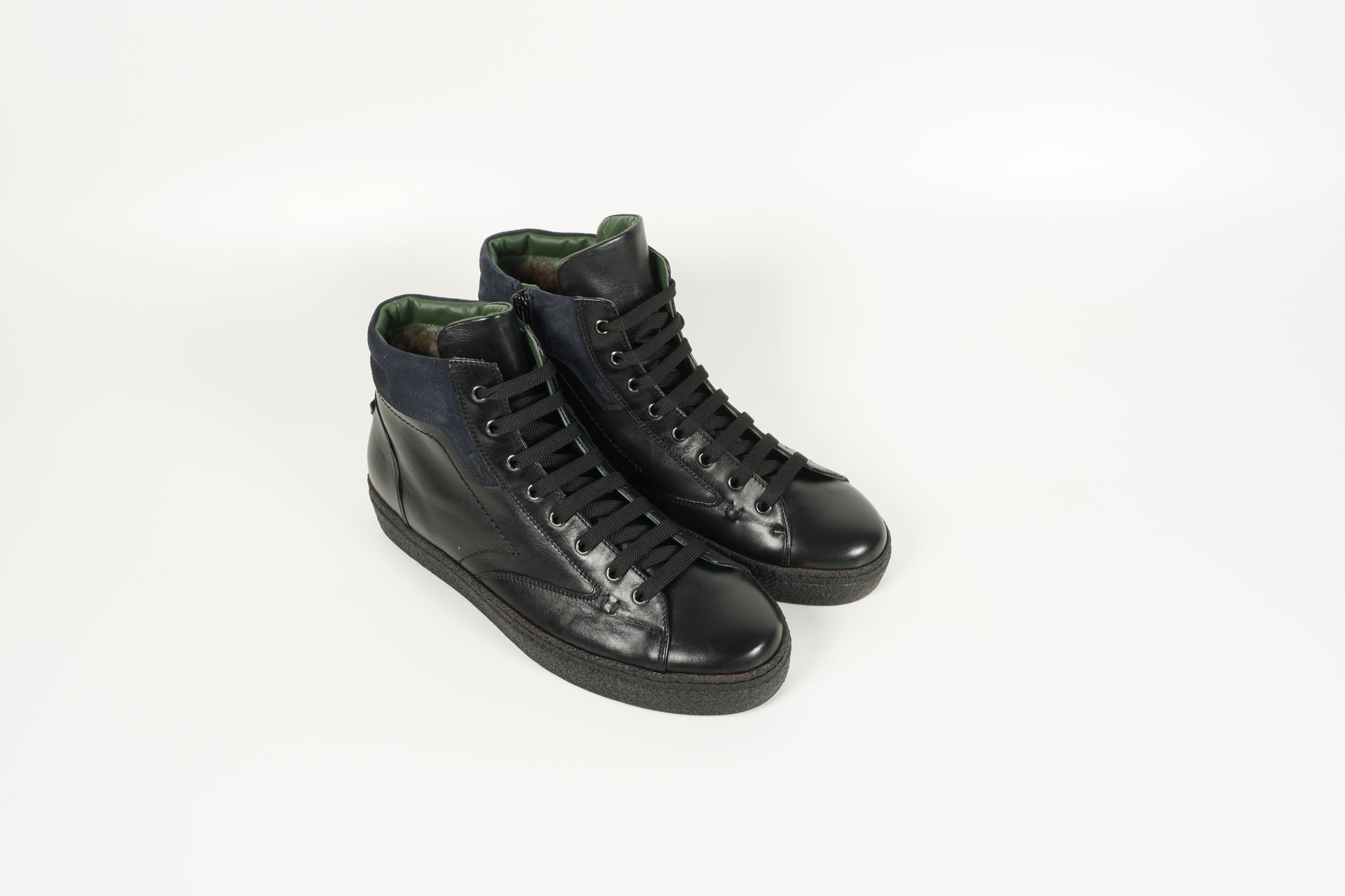Schnürschuh Schwarz