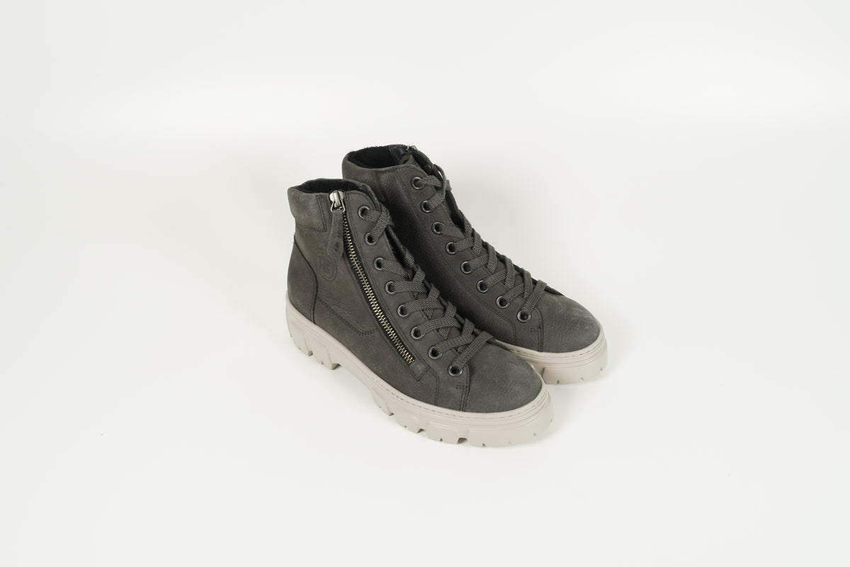 Boot Grau