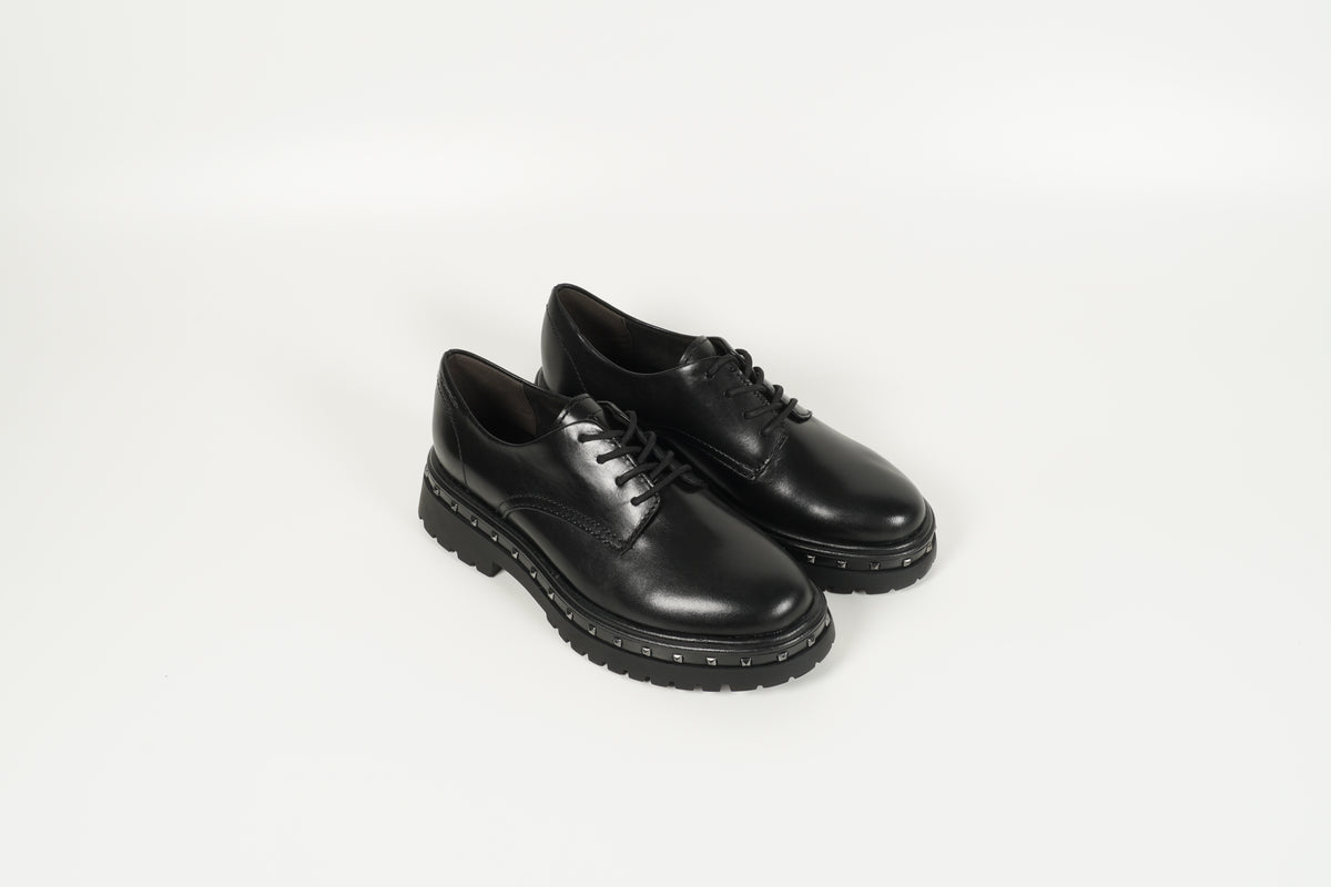 Chaussure à lacets noire