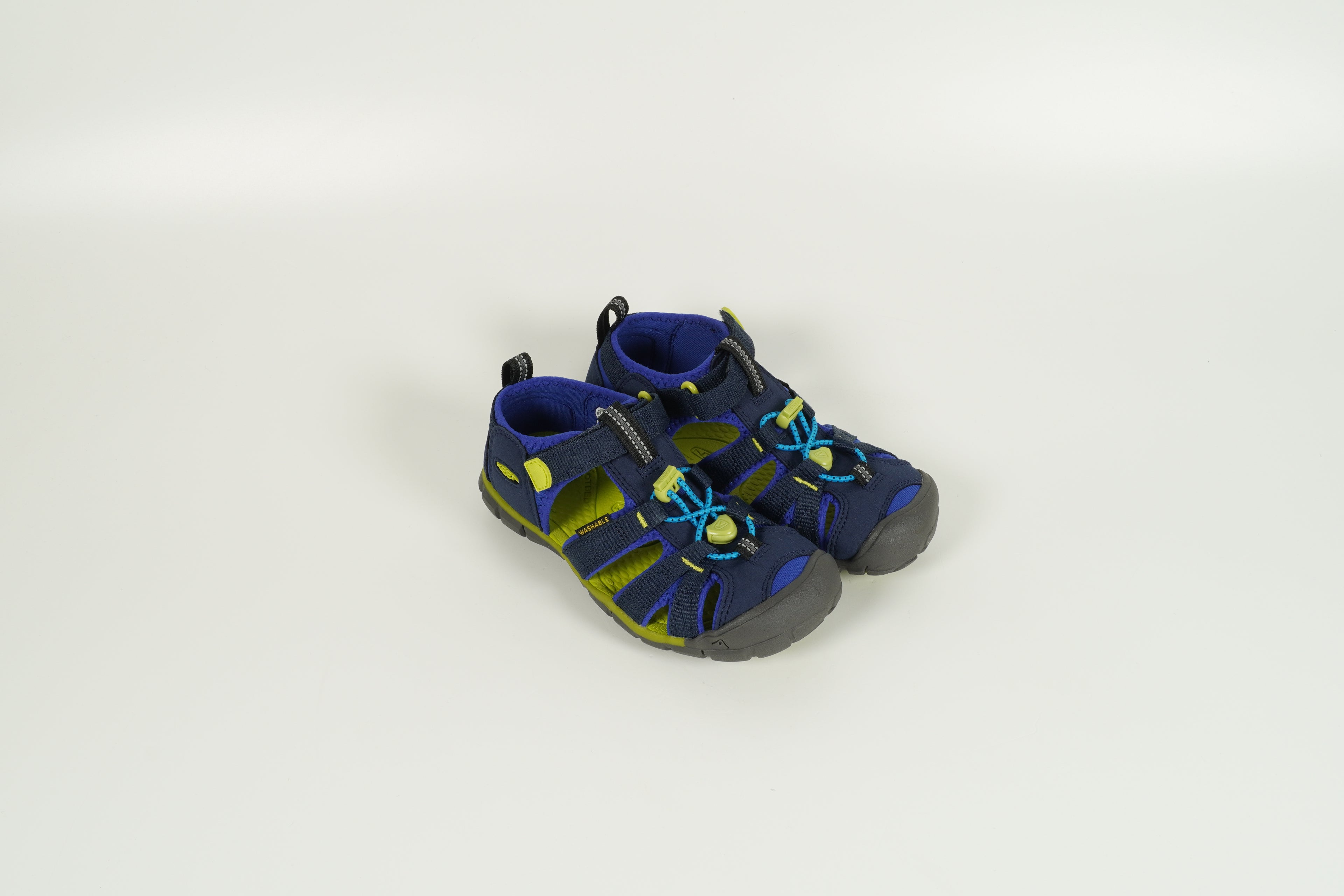 10229993/78 blue depths