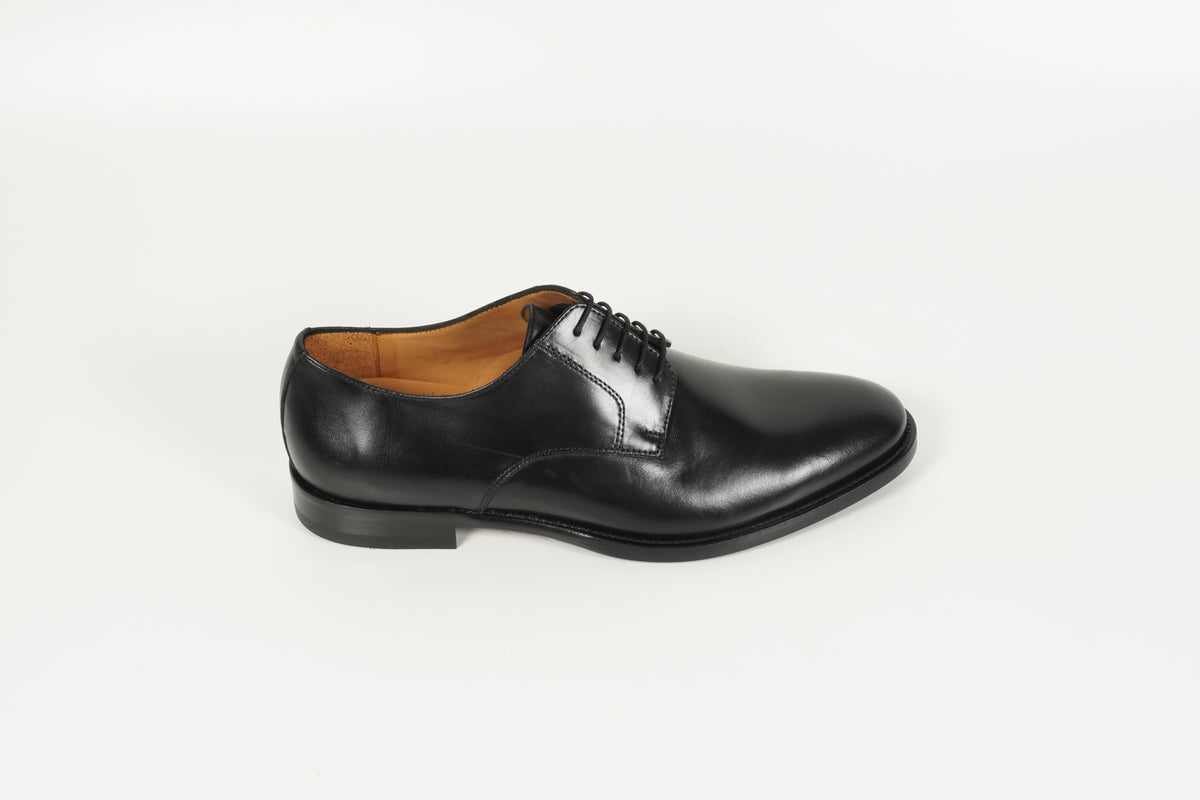 Chaussure à lacets noire