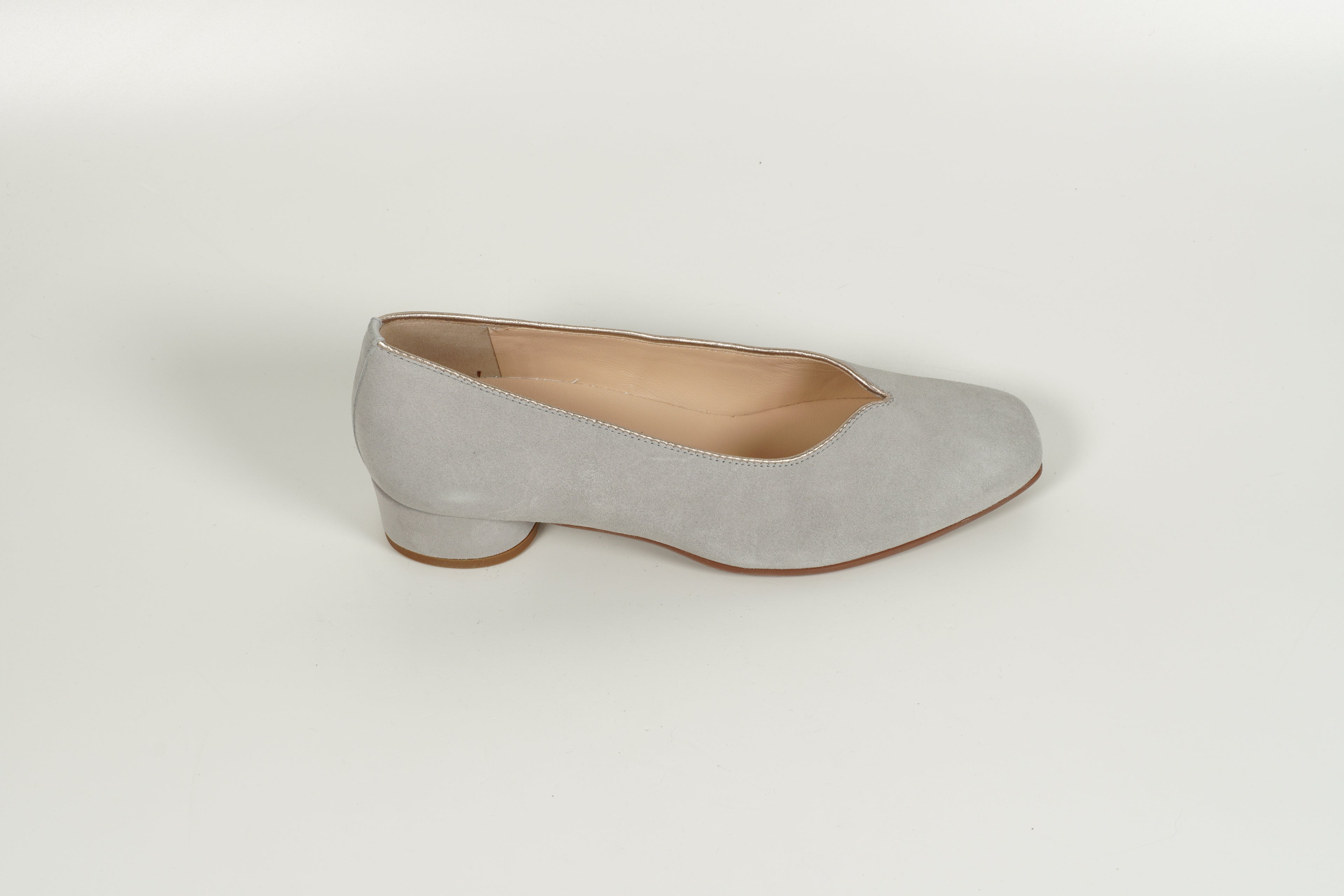 Pumps Grau