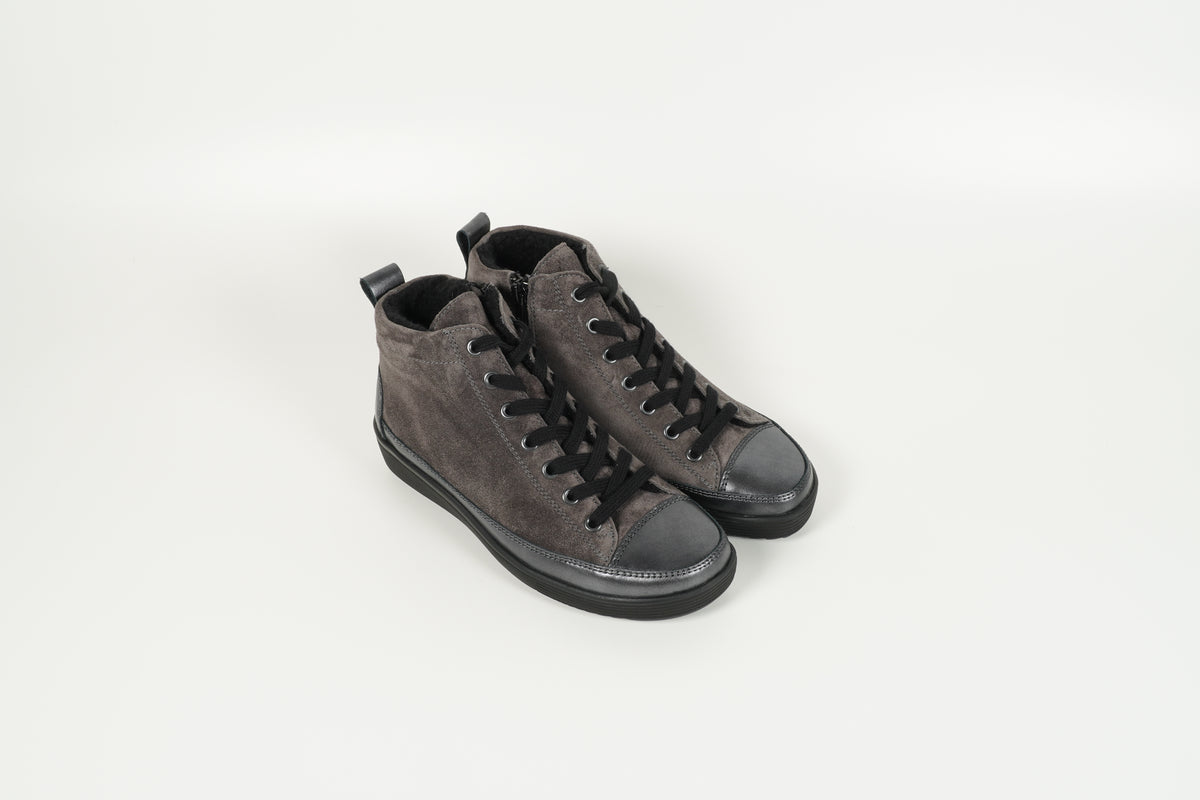 Stiefelette gefüttert Grau