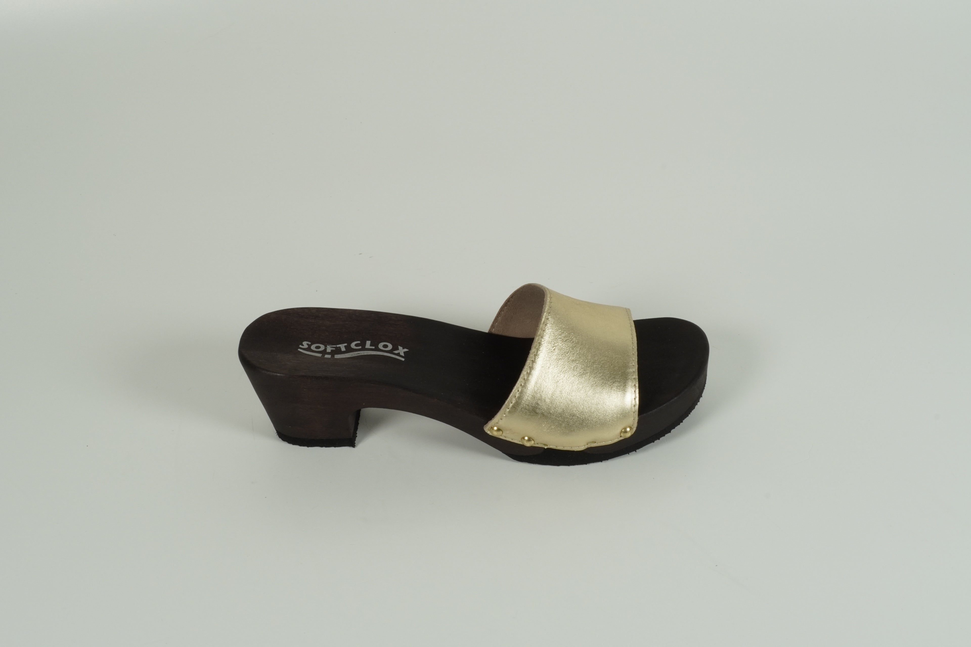 Gold mules