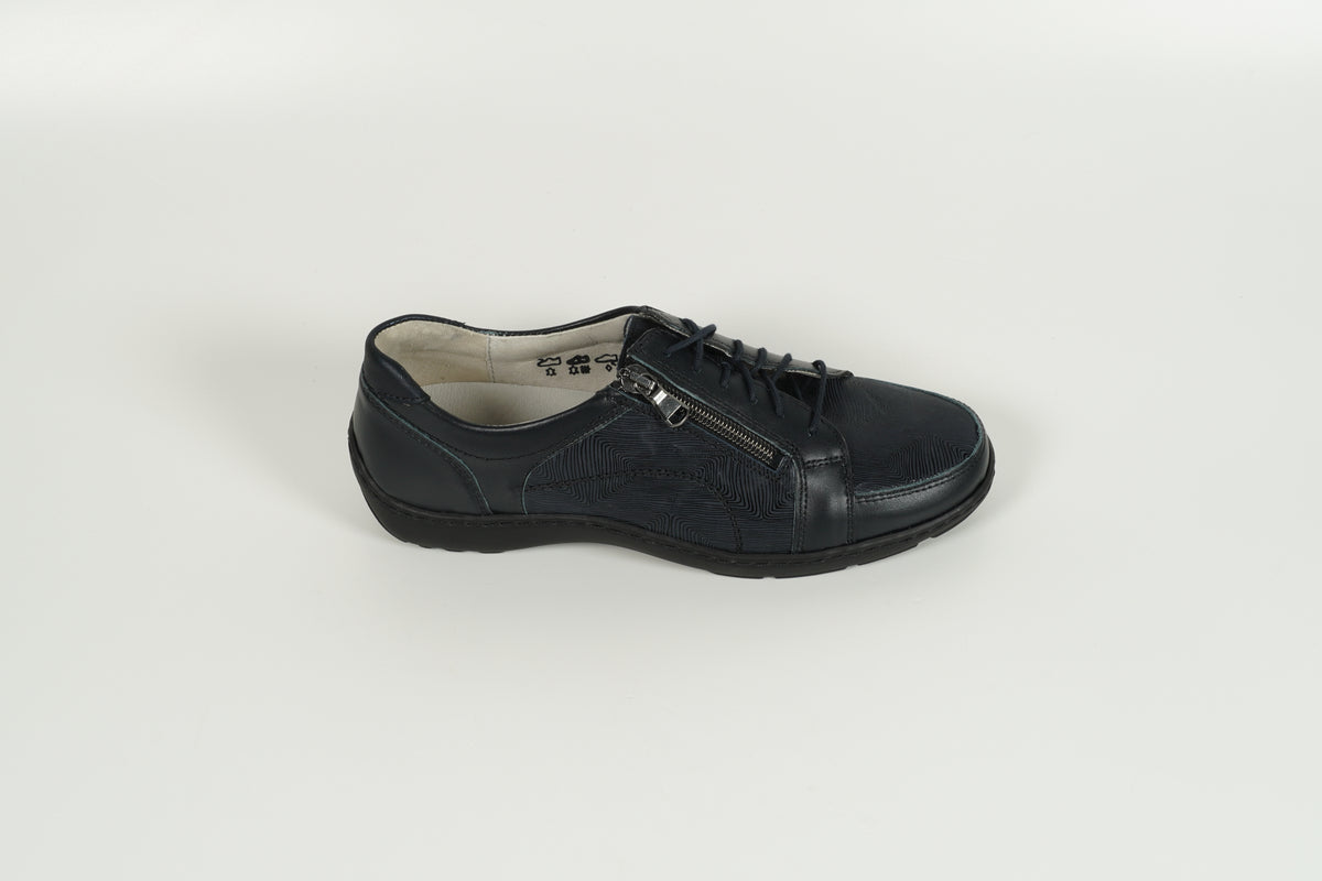 Sneaker Blau