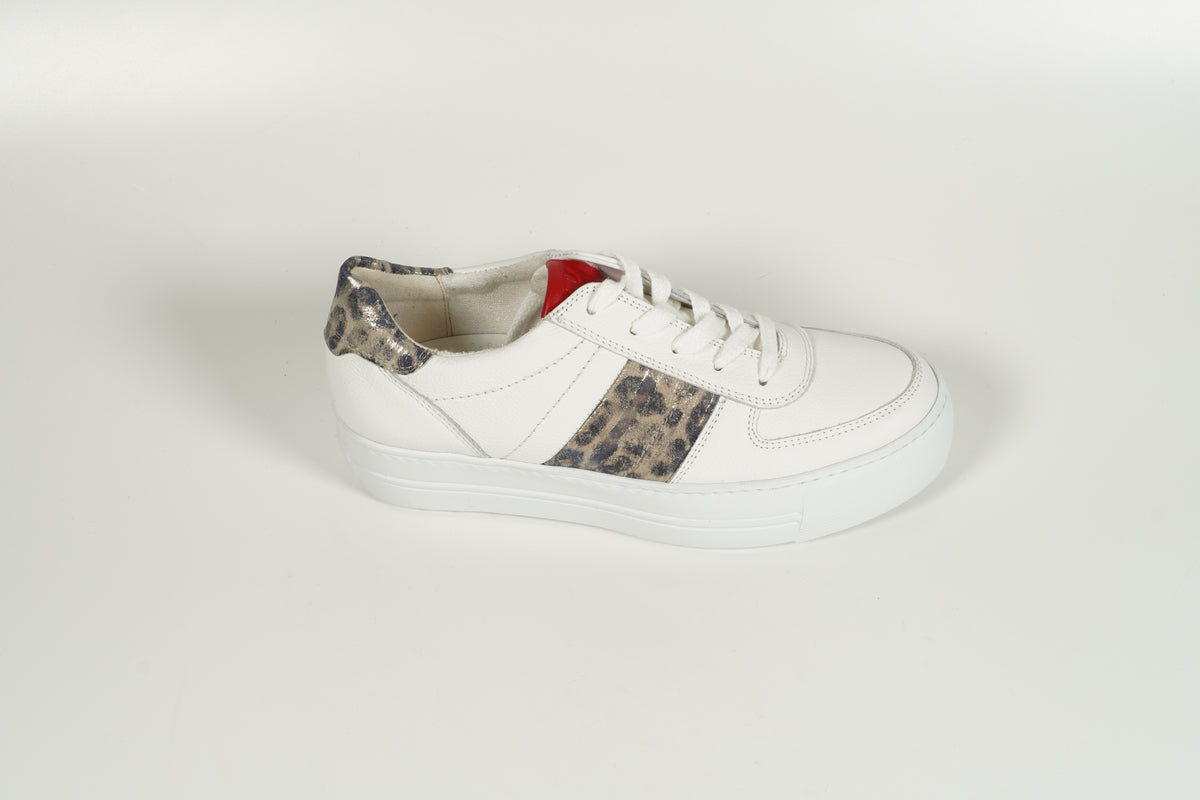 Baskets blanches