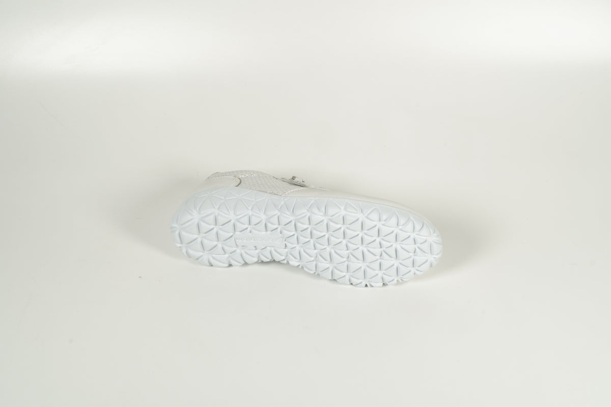 Sneaker White