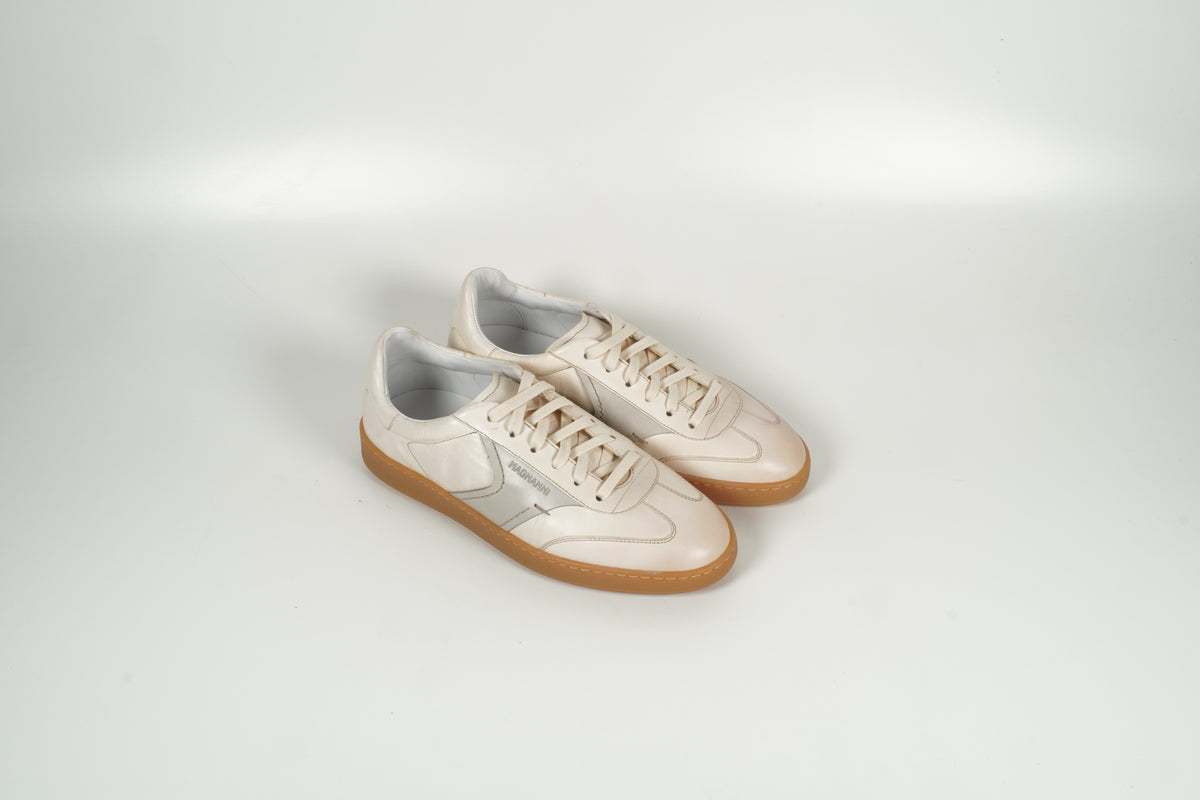 Sneaker Grau