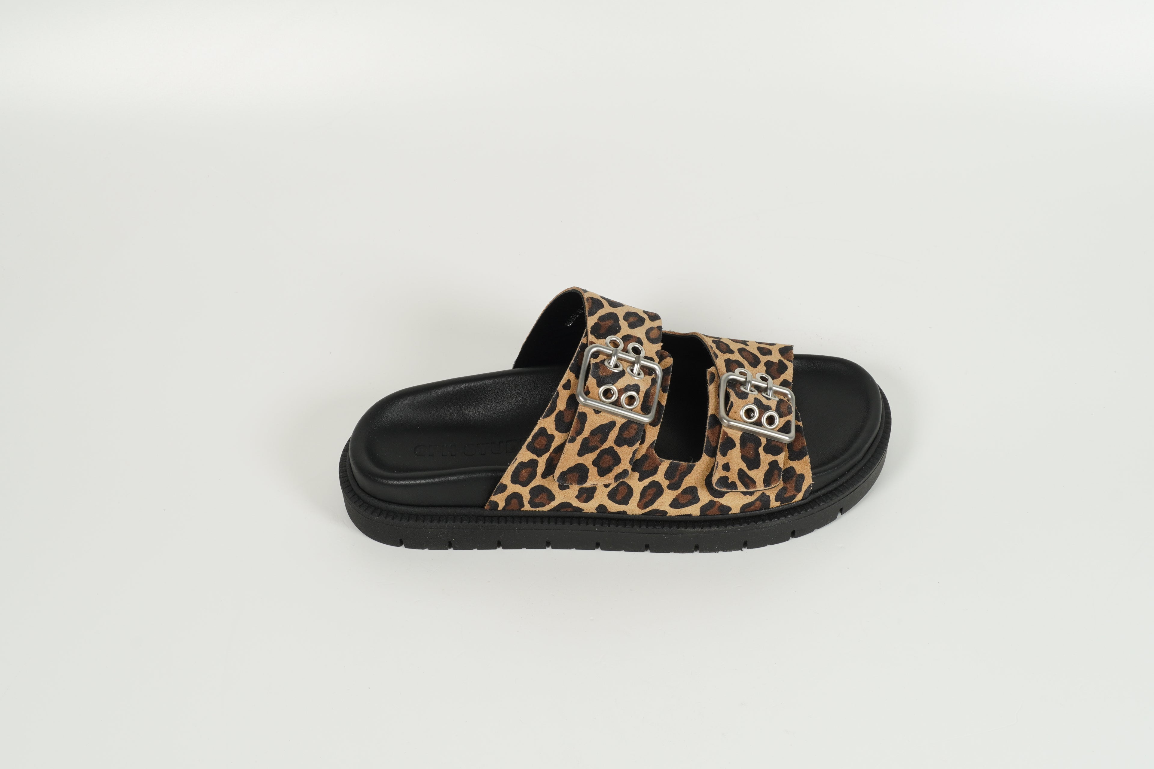 Leo sandal