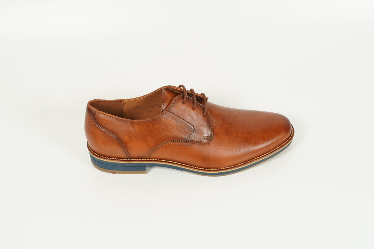 Chaussure à lacets marron