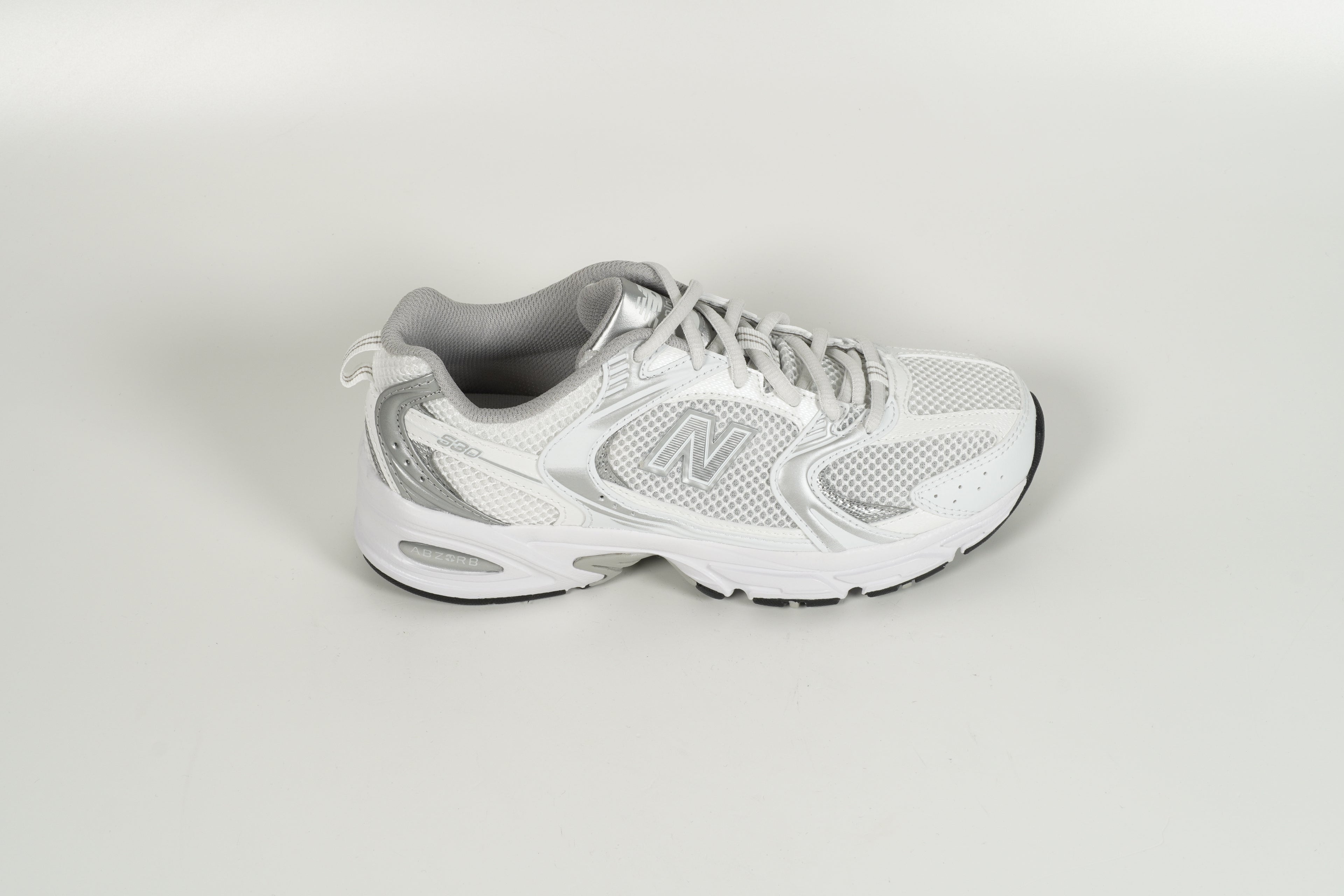 Sneaker 530 Weiss
