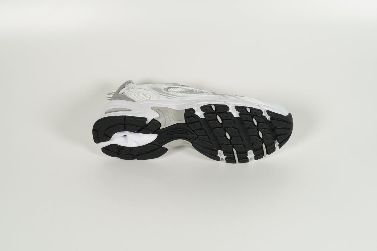 Sneaker 530 Weiss