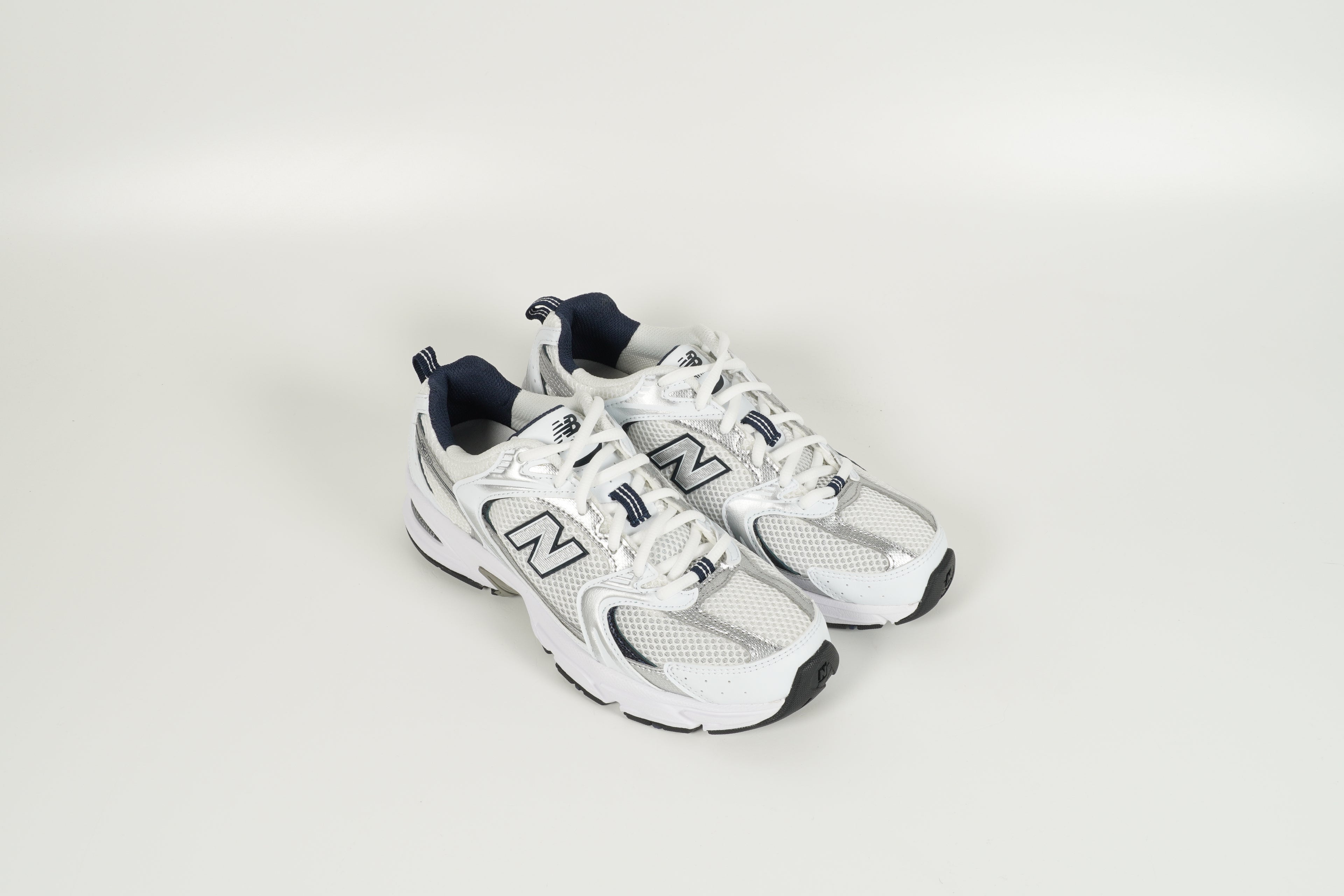 530 Weiss/Silber