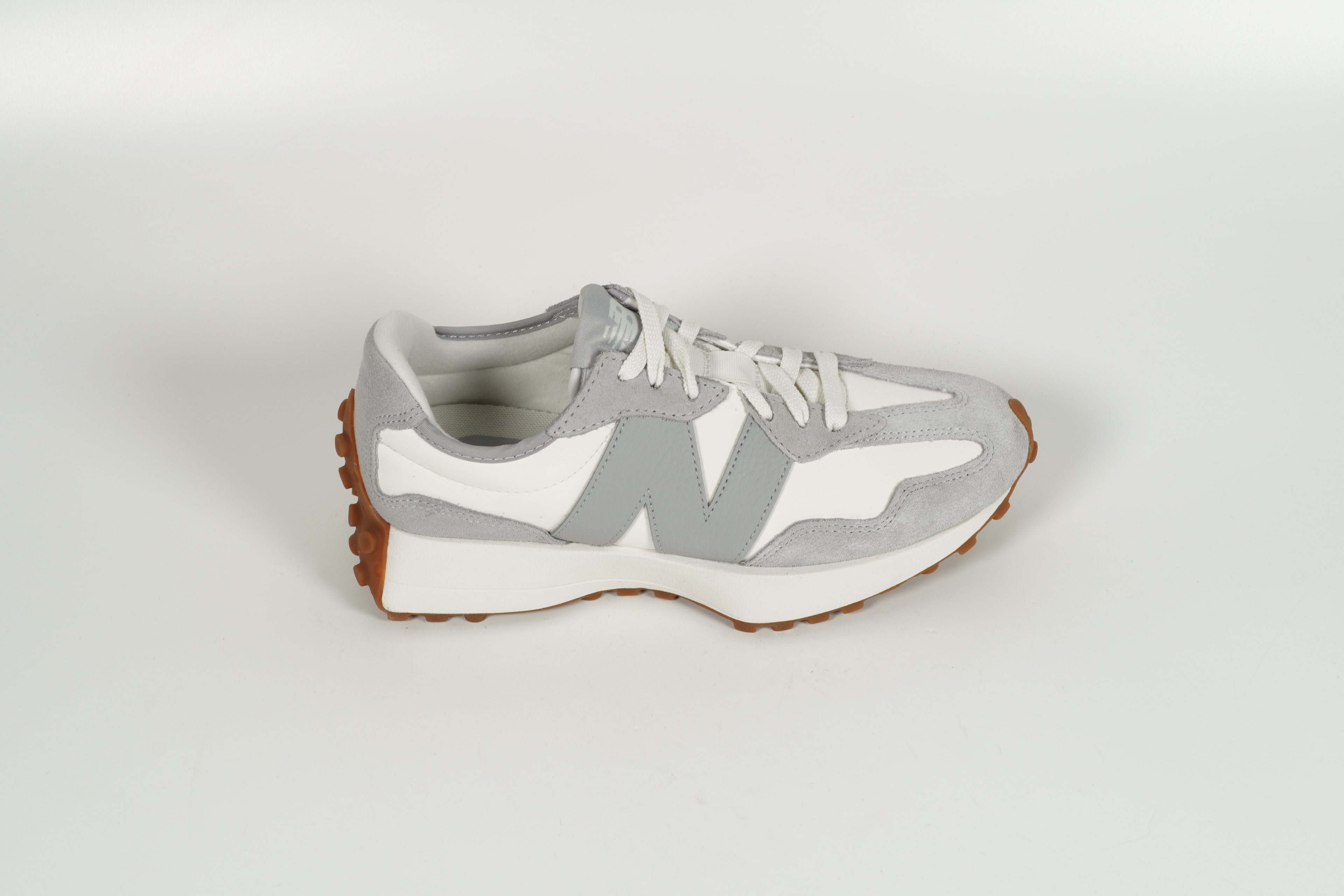 Sneaker 327 Grau