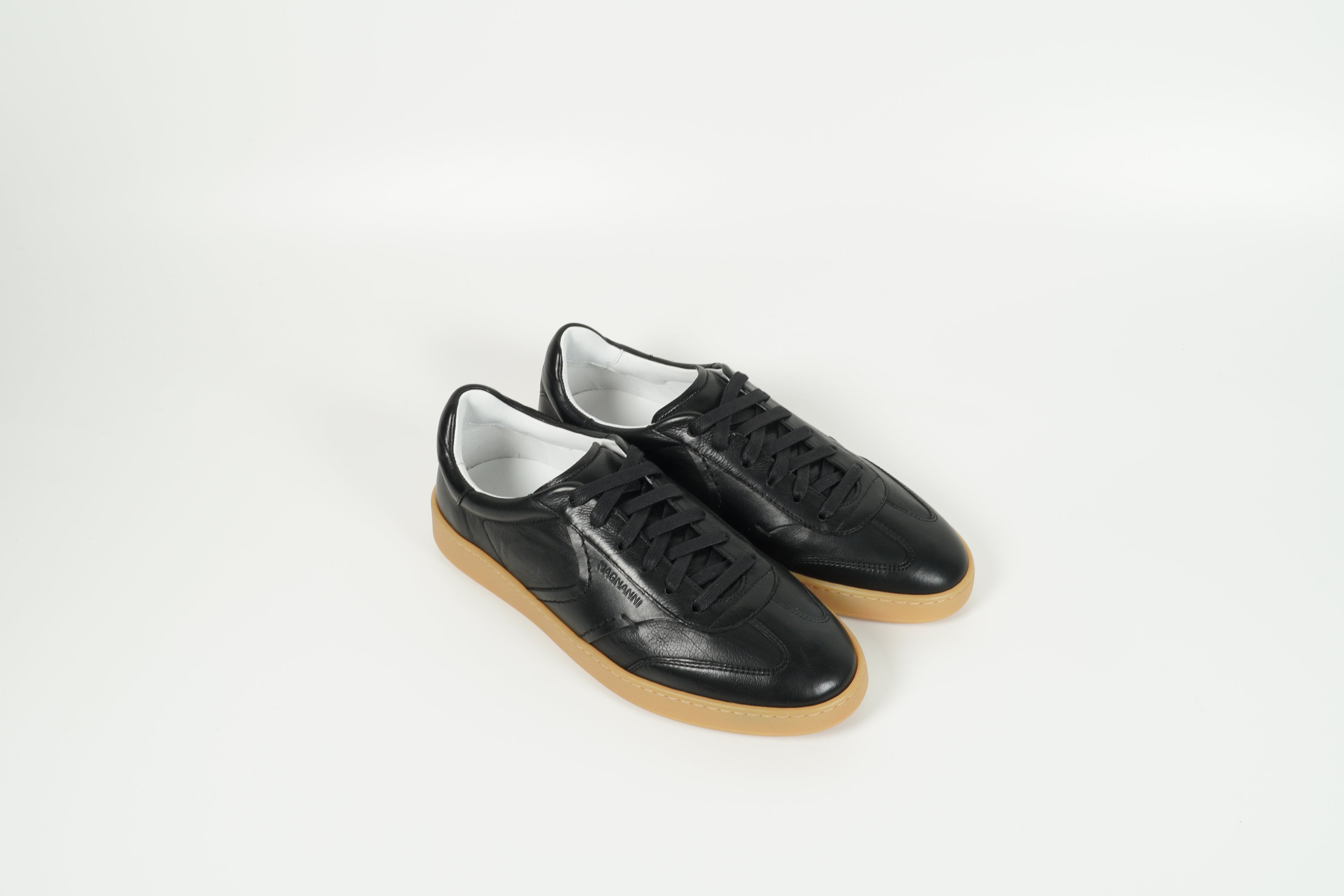 Sneaker Schwarz