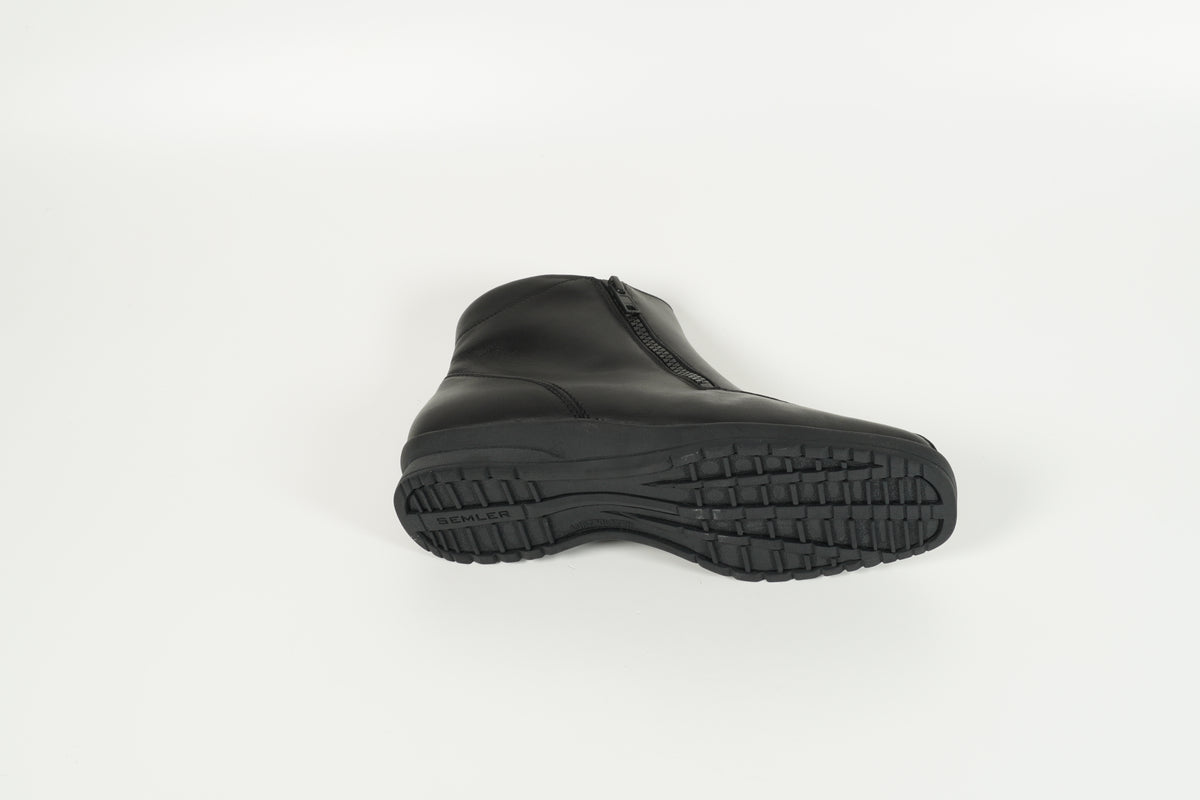 ankle boots black
