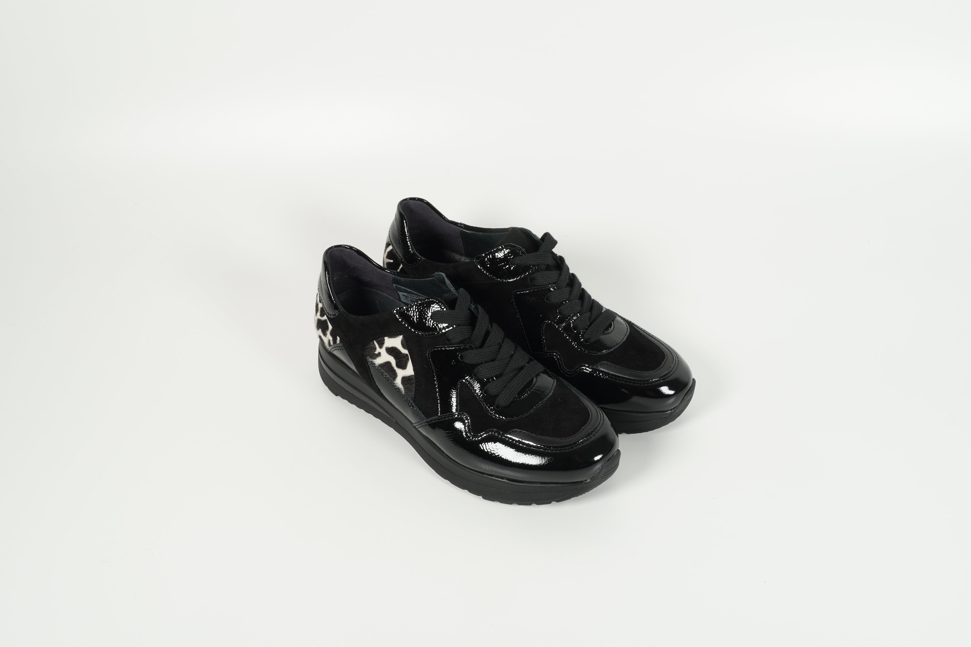 Sneaker Schwarz