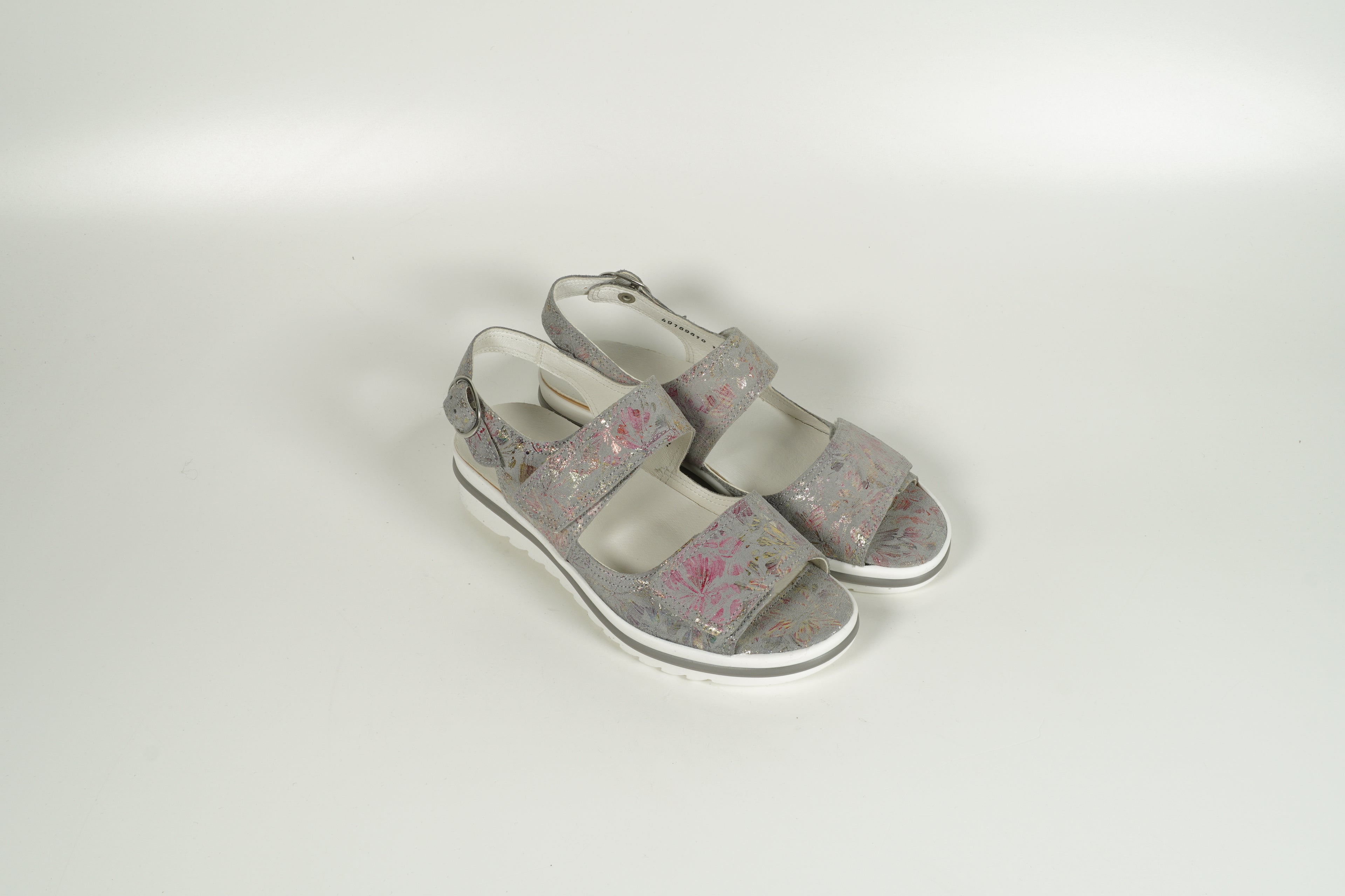 Sandal Grey