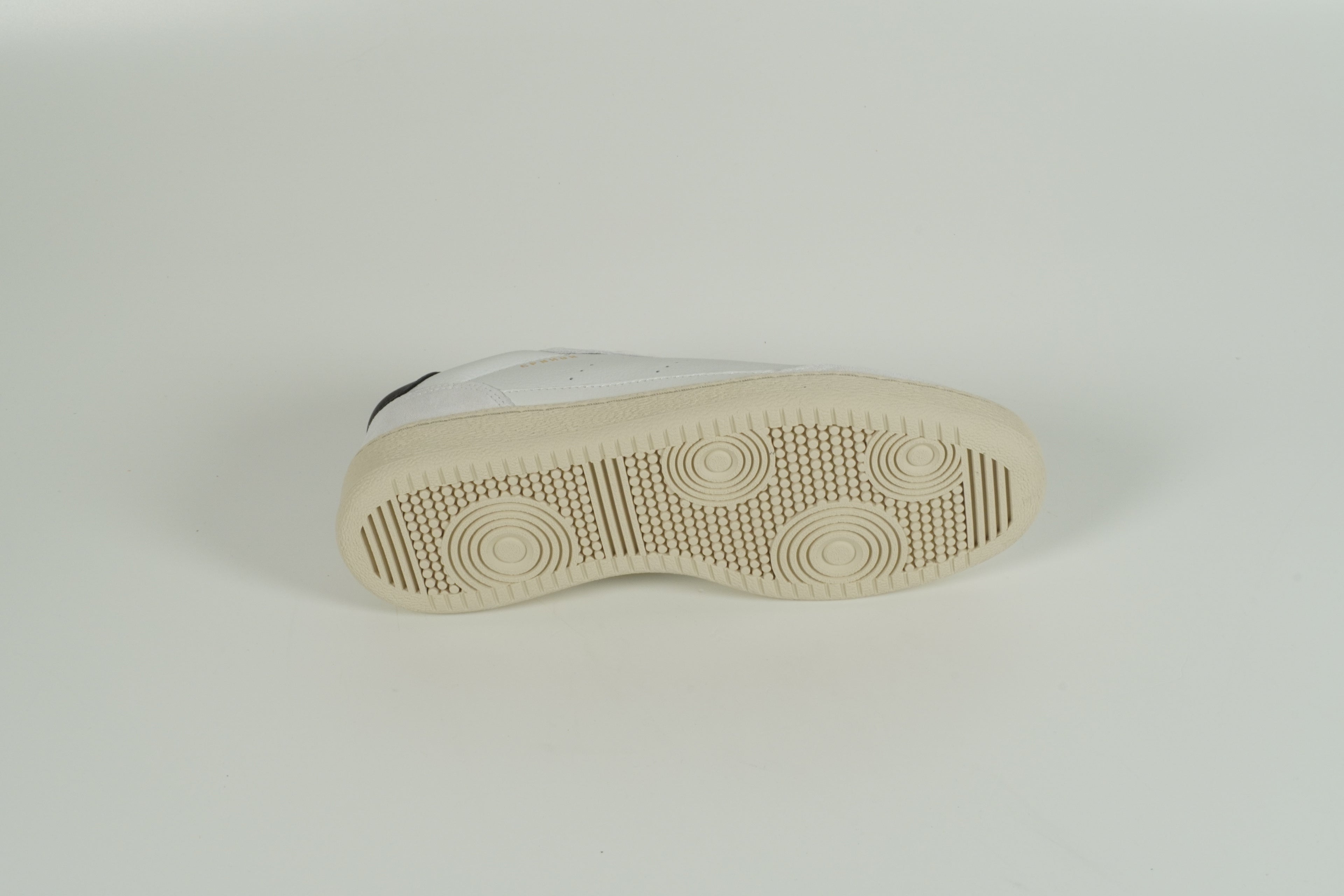 Sneaker White