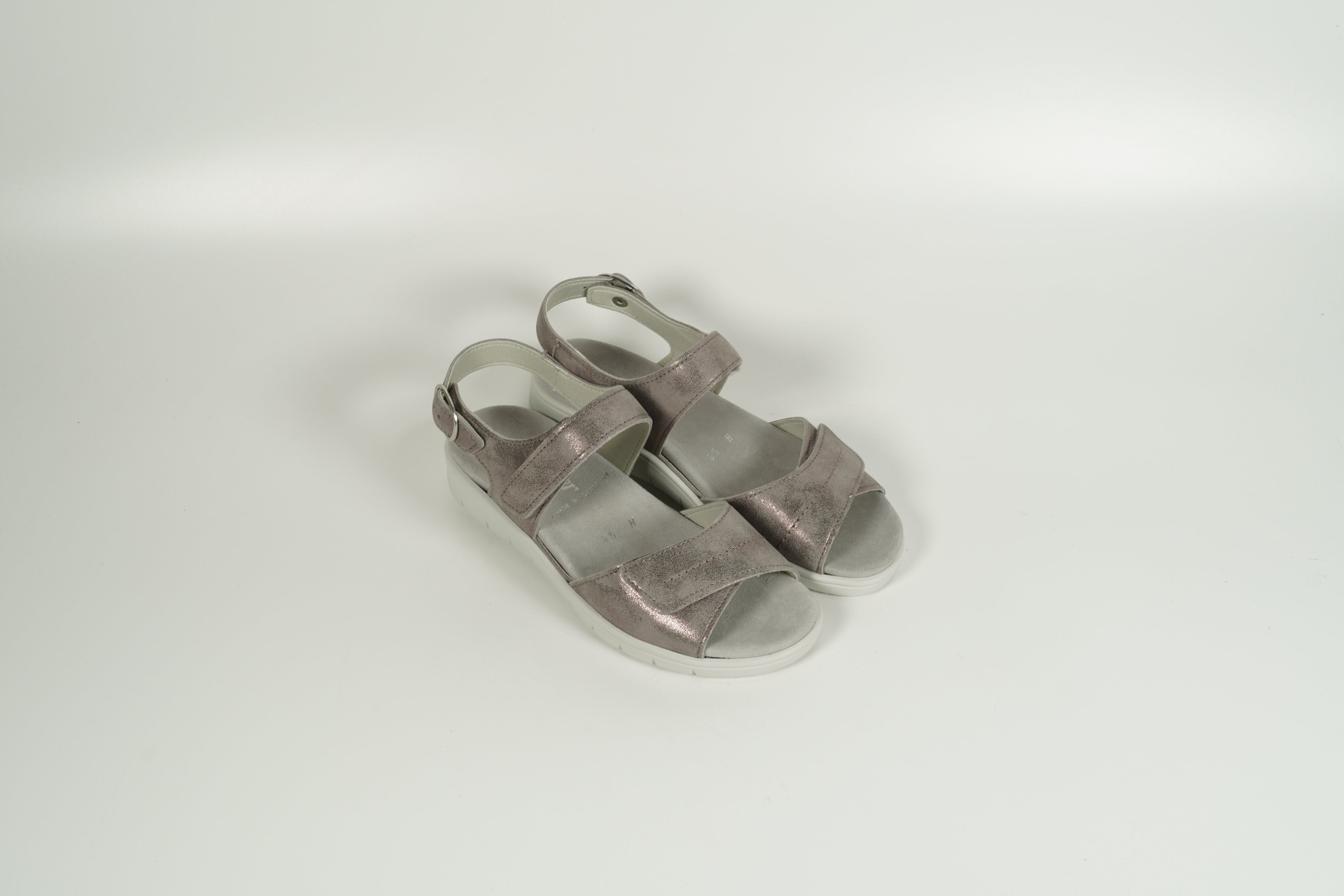 Metallic sandals