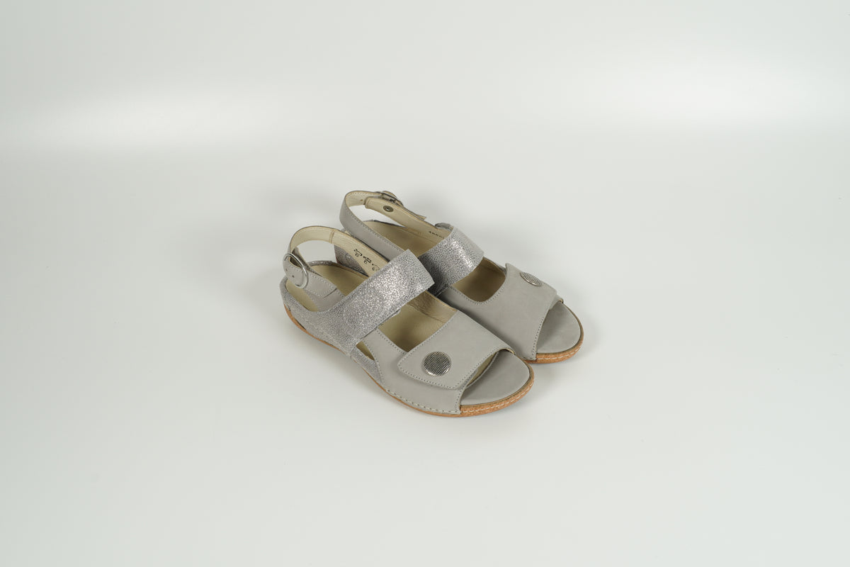 Sandal Grey