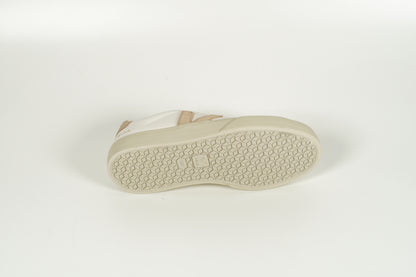Sneaker Bronze