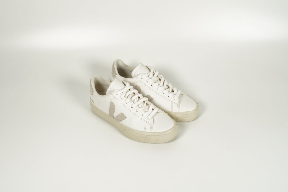 Sneaker Grau