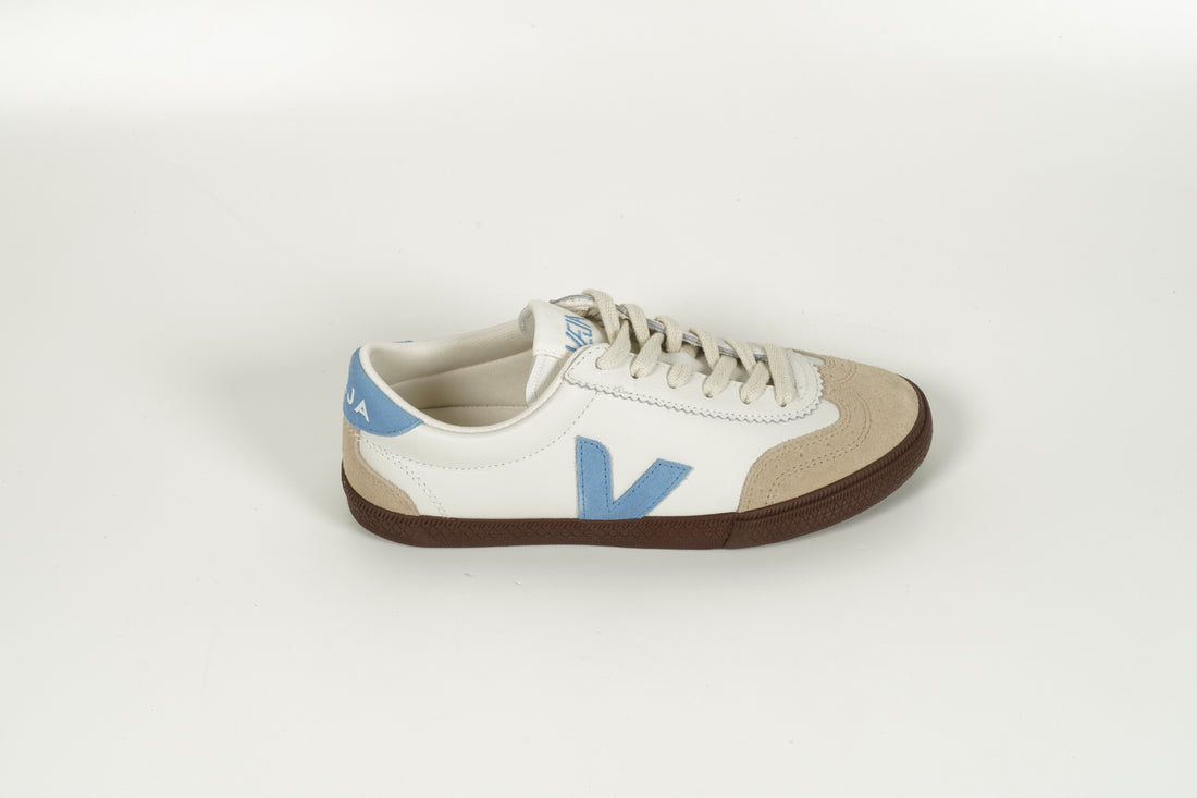Sneaker Blau