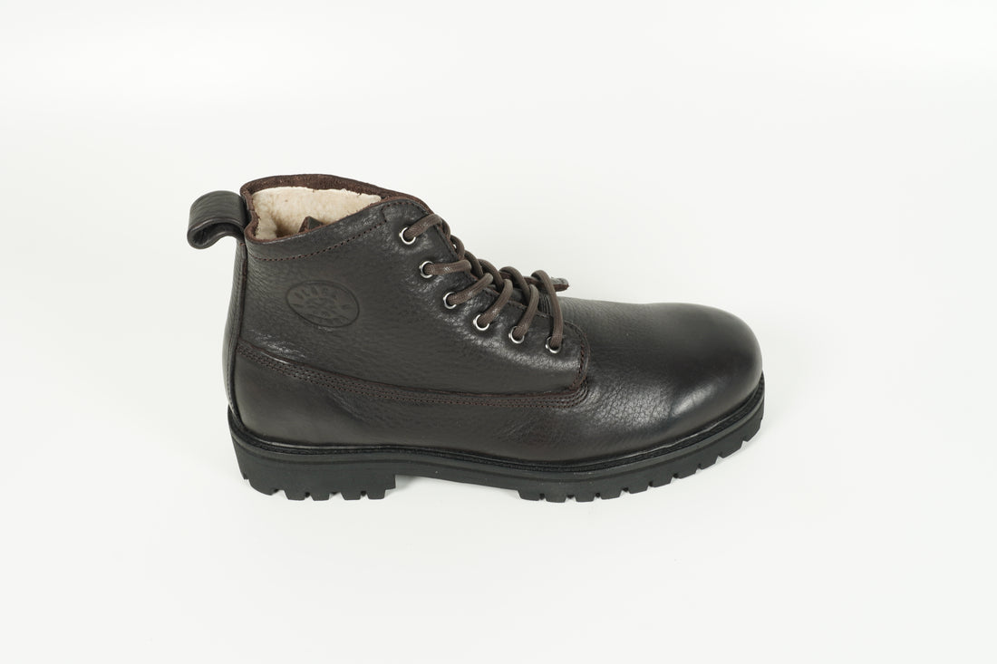 Boot gefüttert Braun