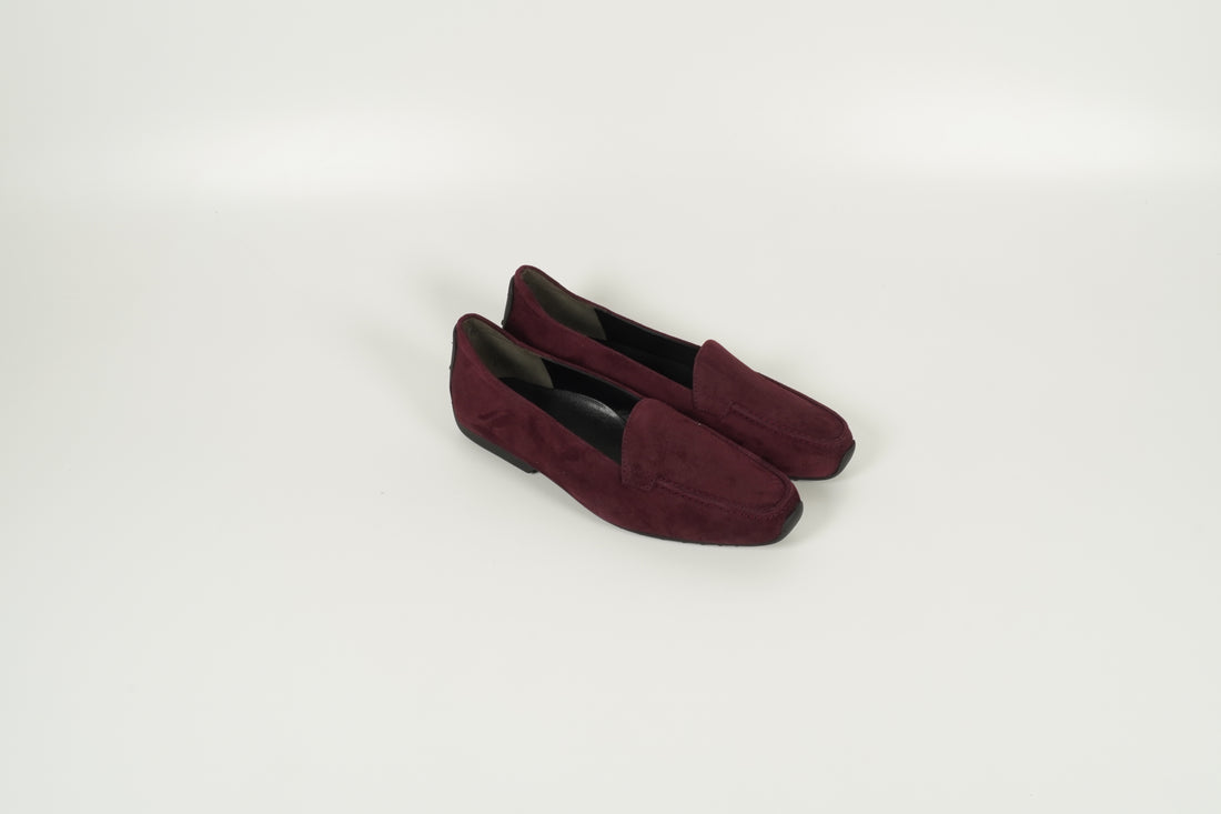 Moccasin Red