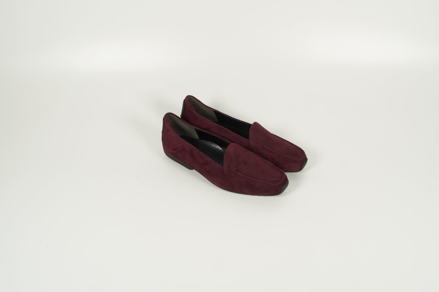 Moccasin Red