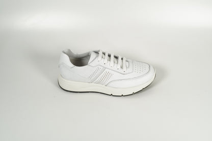 Sneaker White