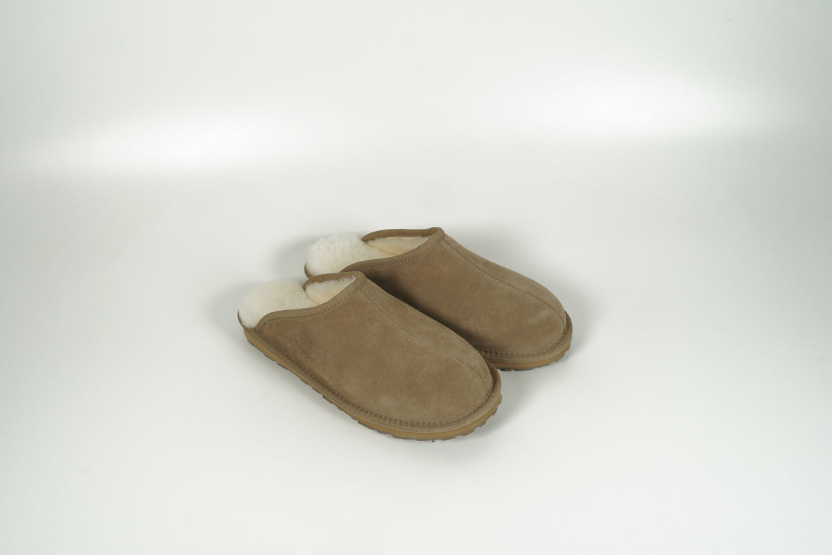 Beige slippers